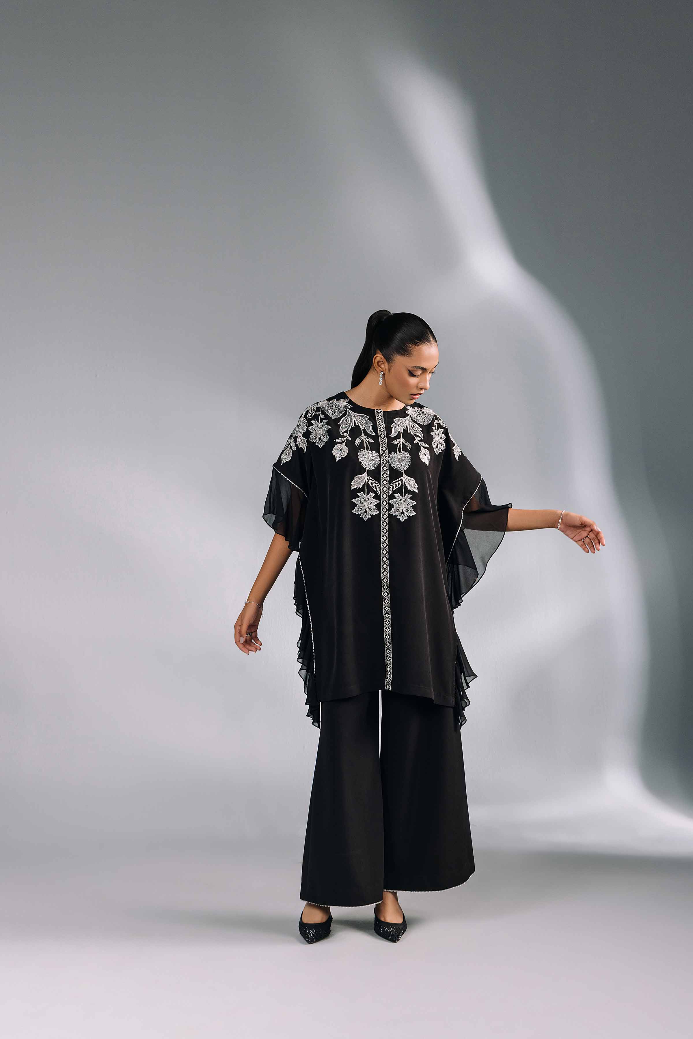 2 Piece - Embroidered Suit - KFW24-86