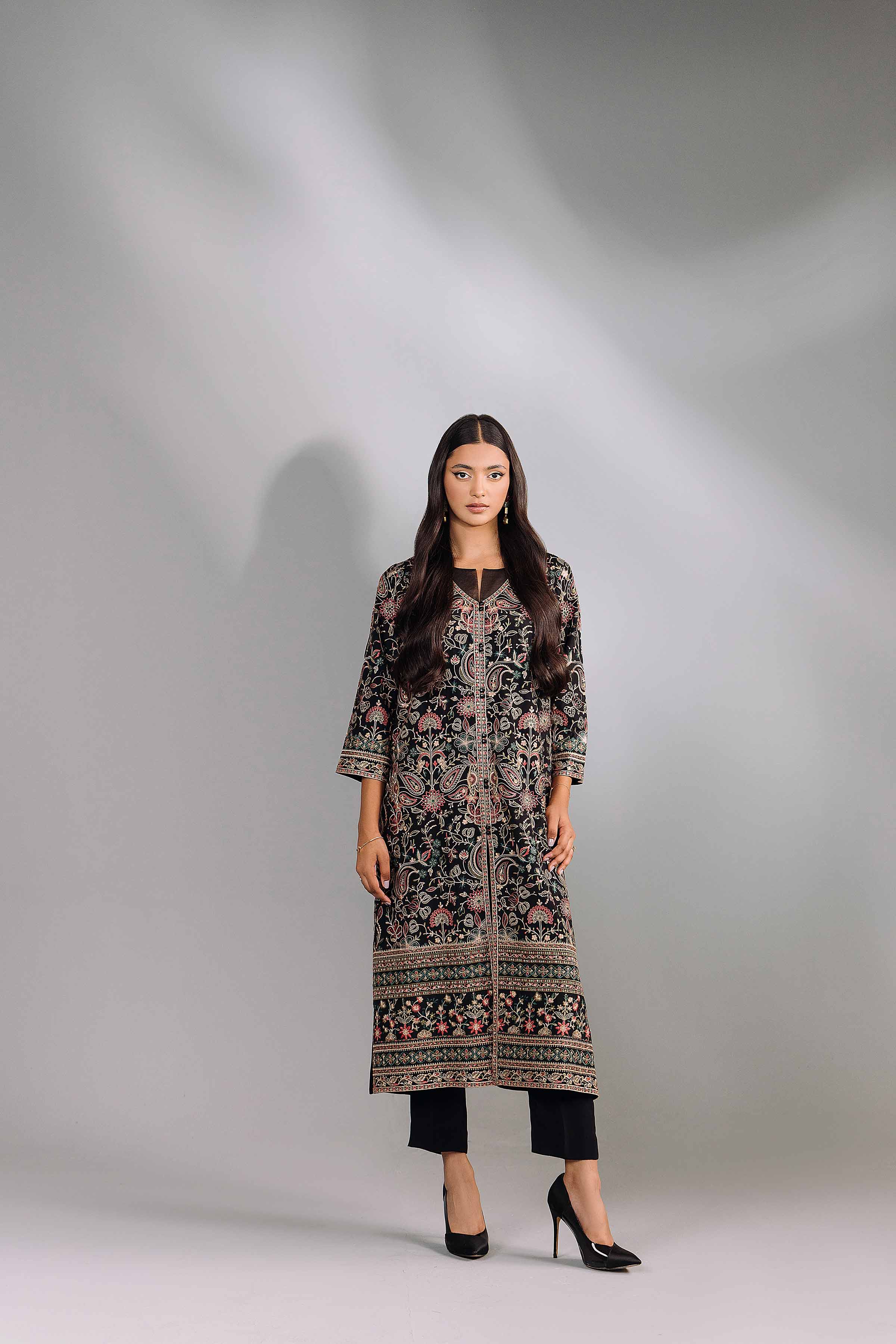 2 Piece - Embroidered Suit - KFW24-90