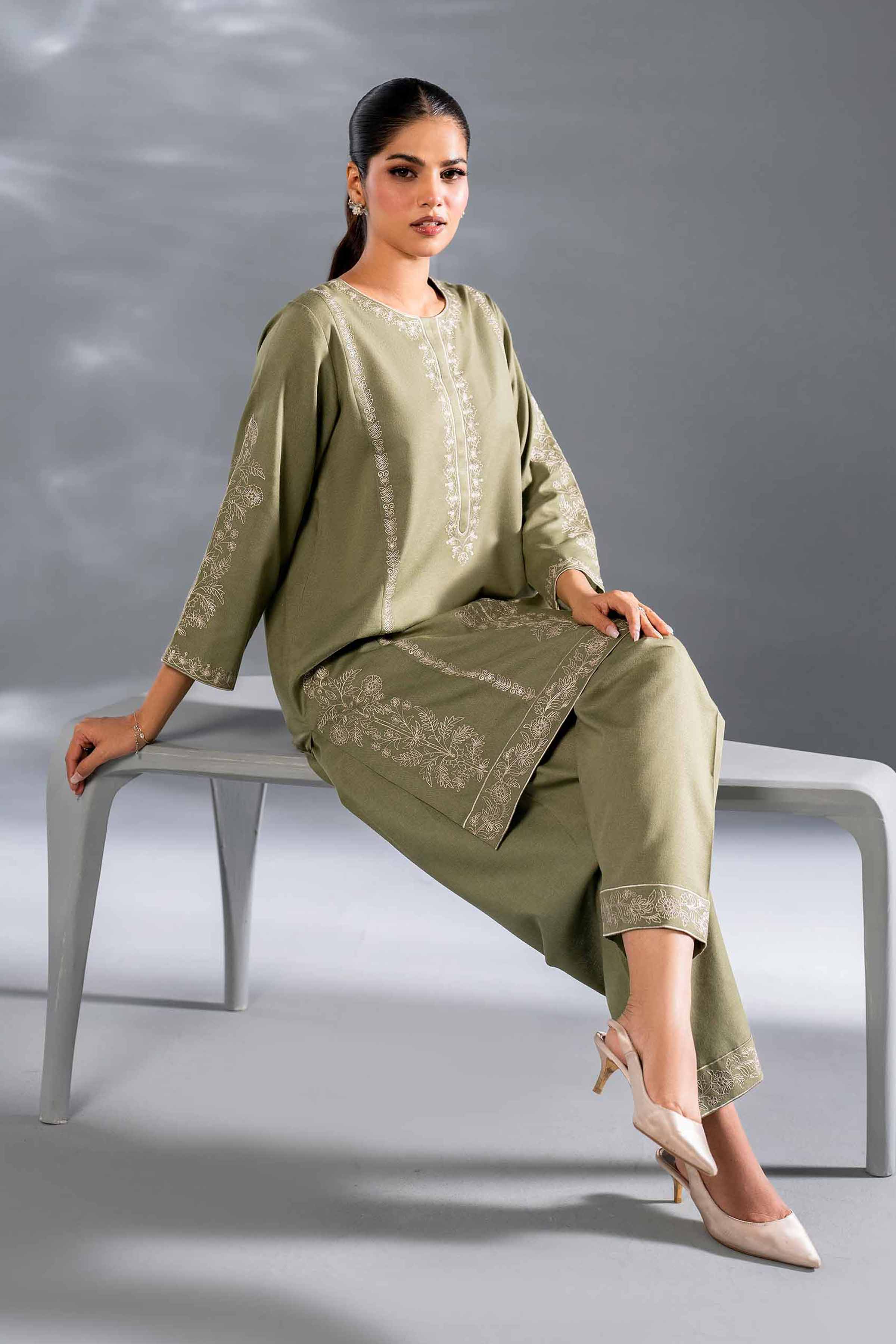 2 Piece - Embroidered Suit - KFW24-117