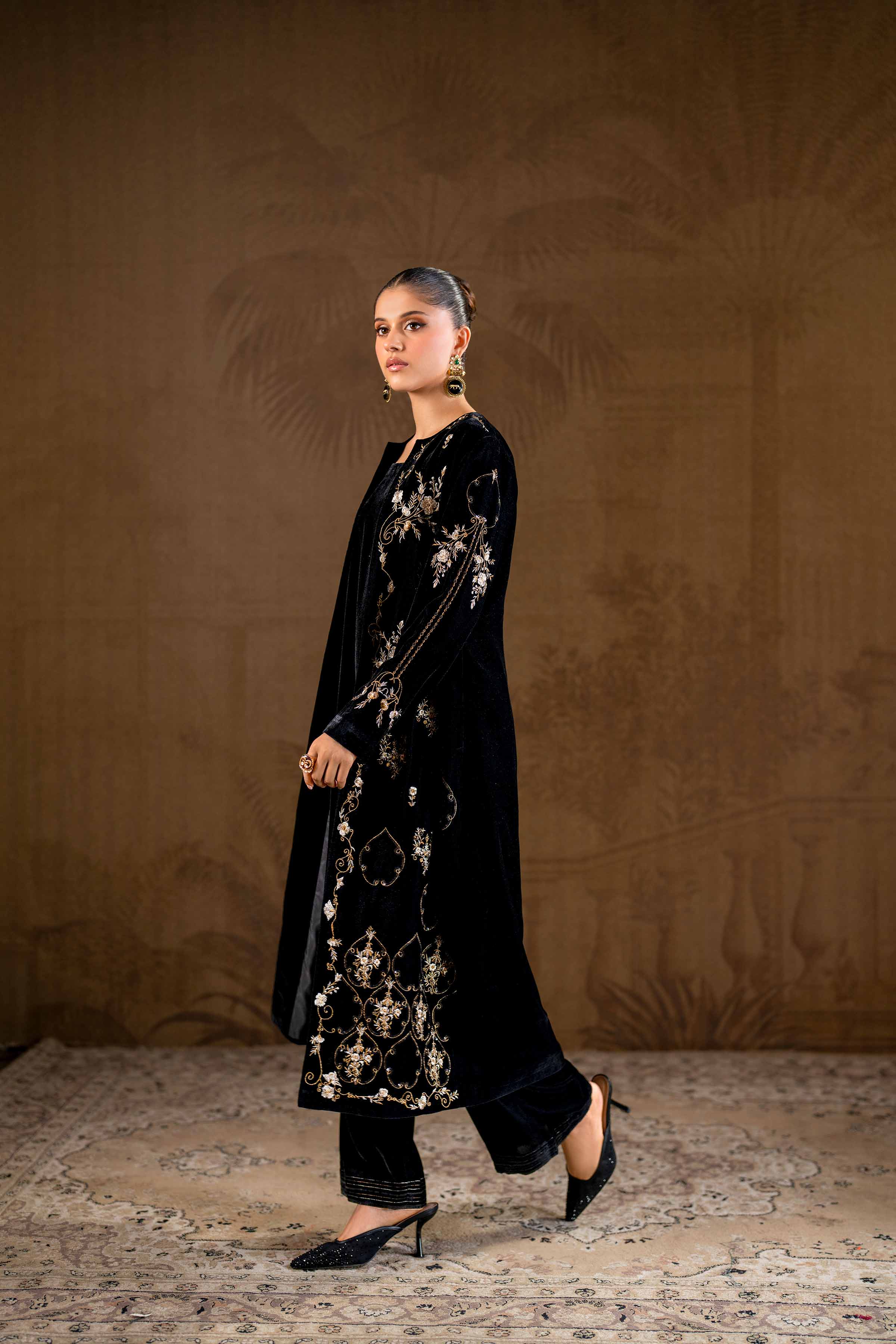 2 Piece - Embroidered Suit - KFW24-12