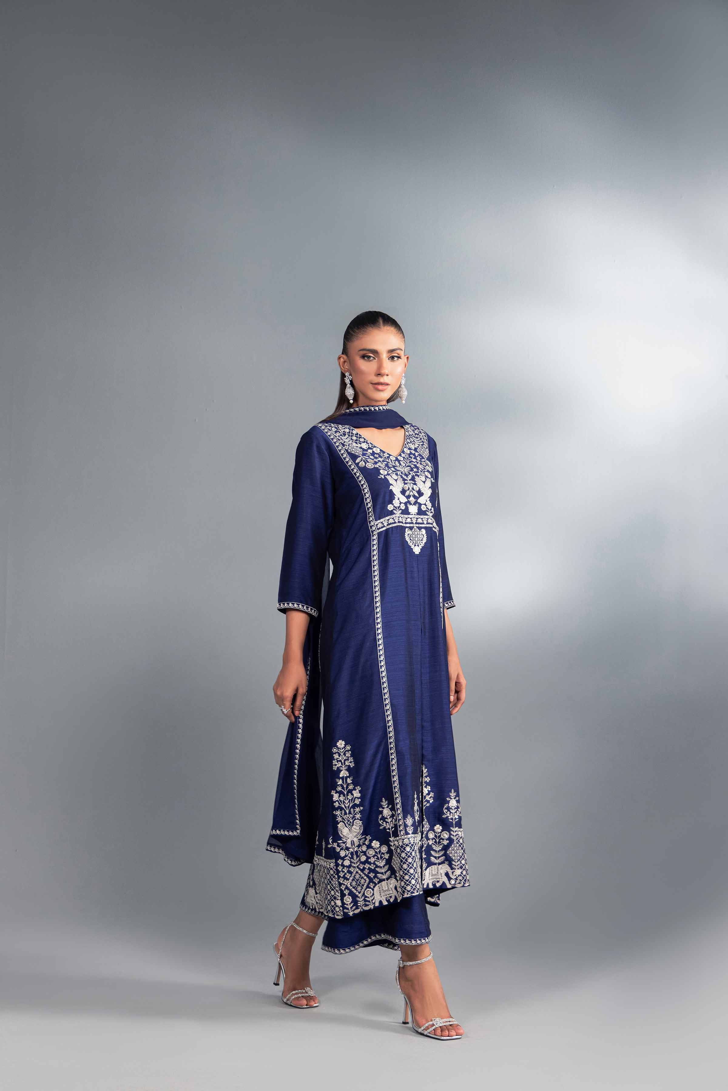 3 Piece - Embroidered Suit - KFW24-45