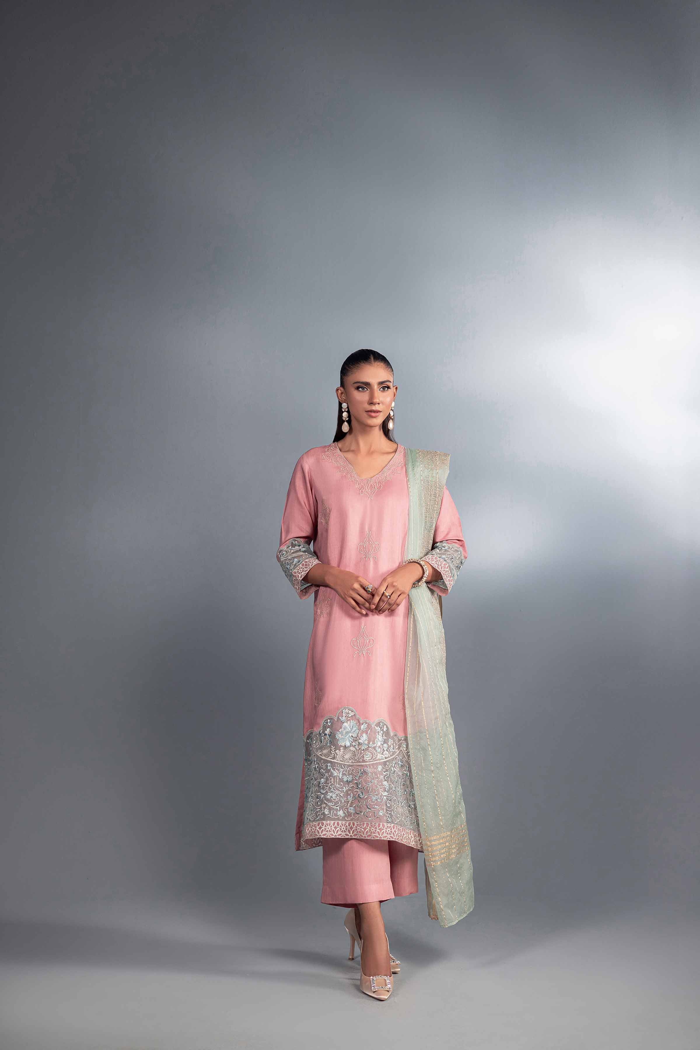 3 Piece - Embroidered Suit - KFW24-72
