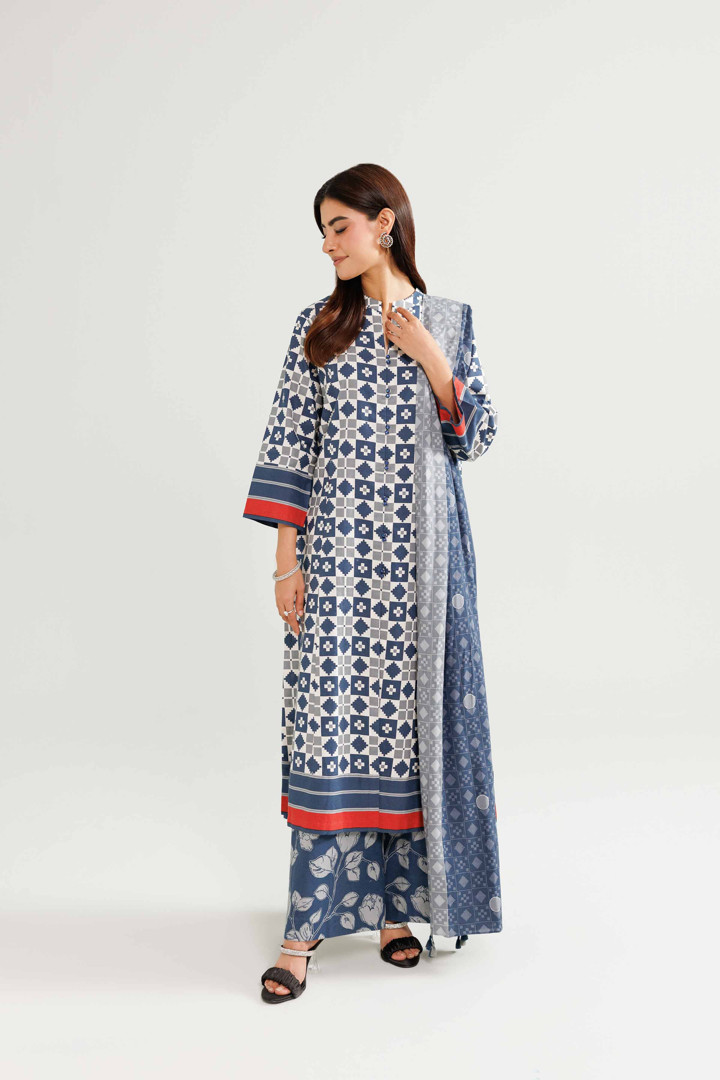 3 Piece - Printed Suit - KFW25-182 for Women - Pret Collection | Nishat | Shop Online