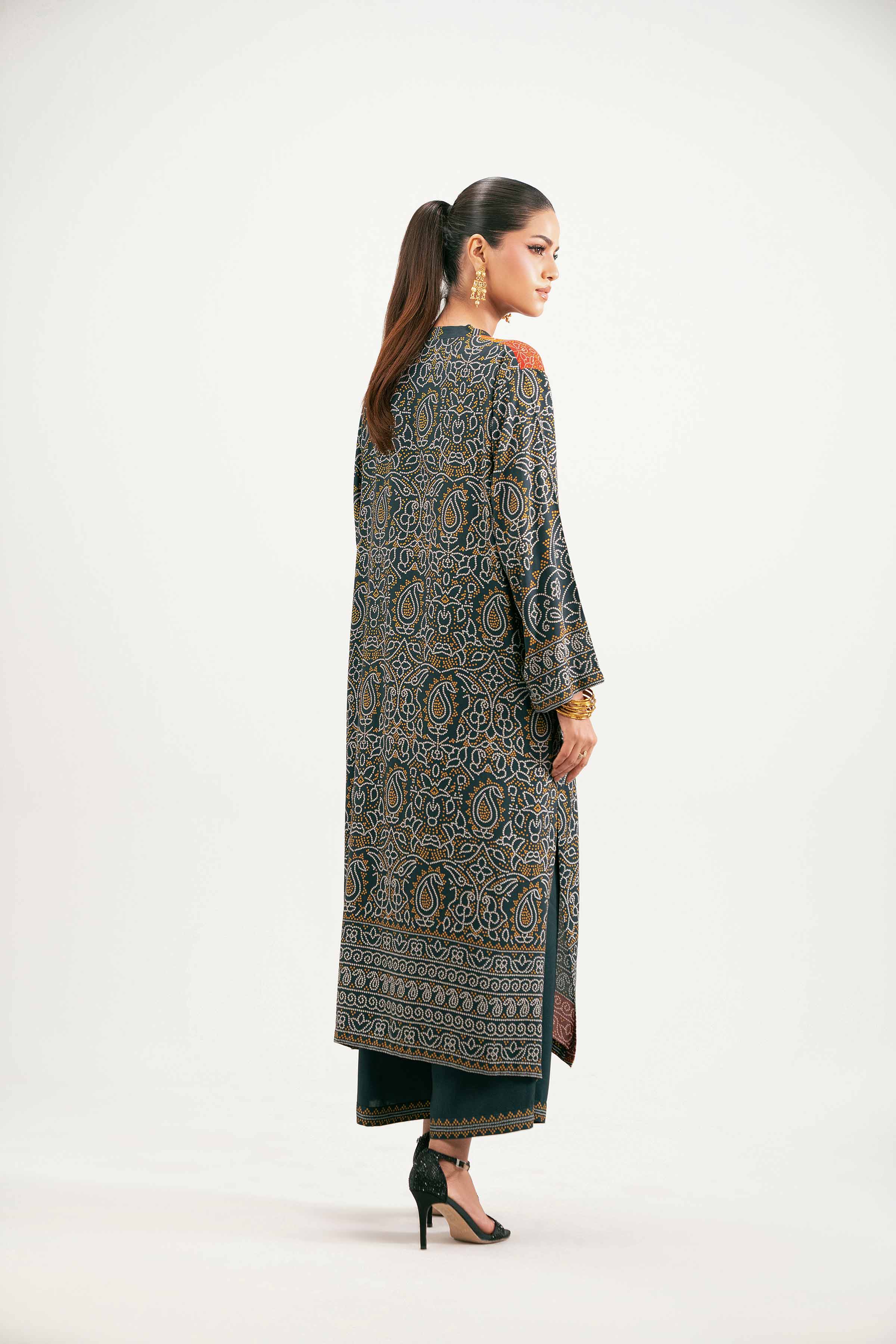 2 Piece - Printed Suit - KFW25-217 for Women - Pret Collection | Nishat | Shop Online