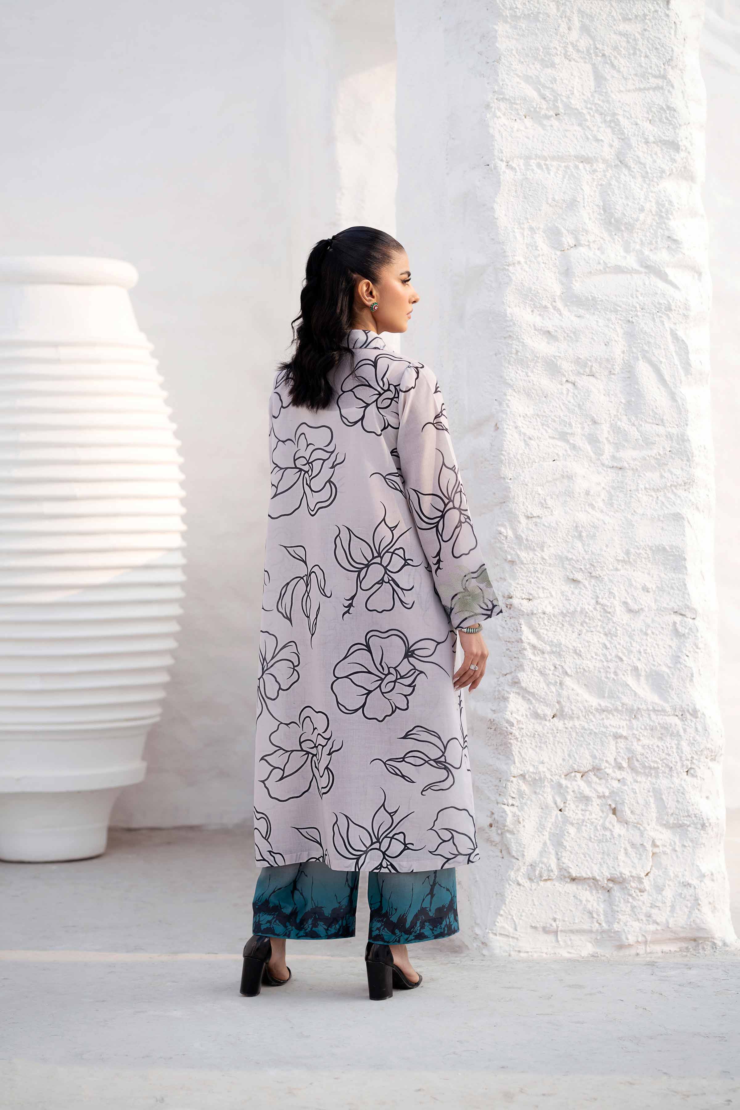 2 Piece - Printed Embroidered Suit - KPS25-08