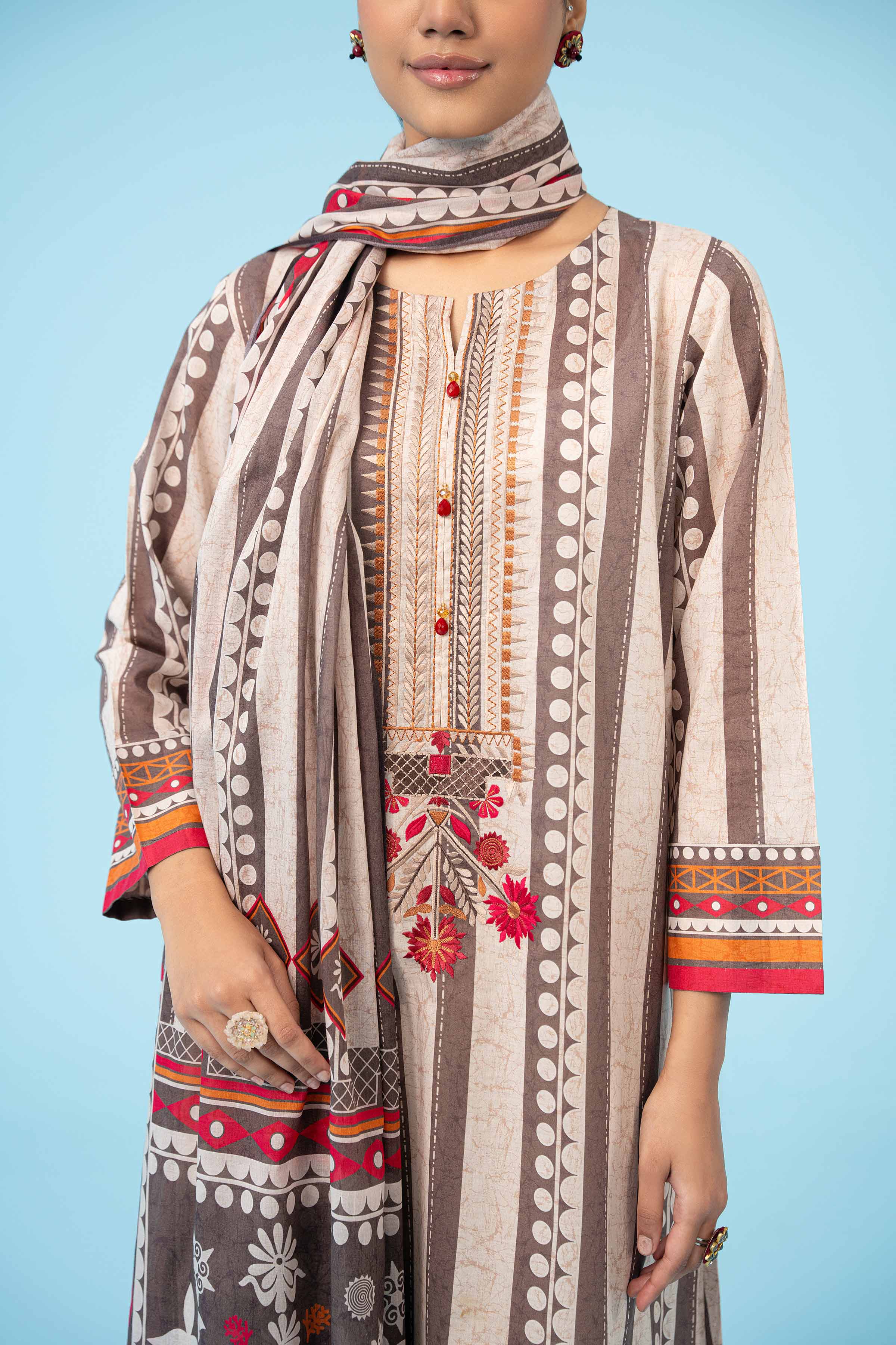 2 Piece - Printed Embroidered Suit - PE24-407