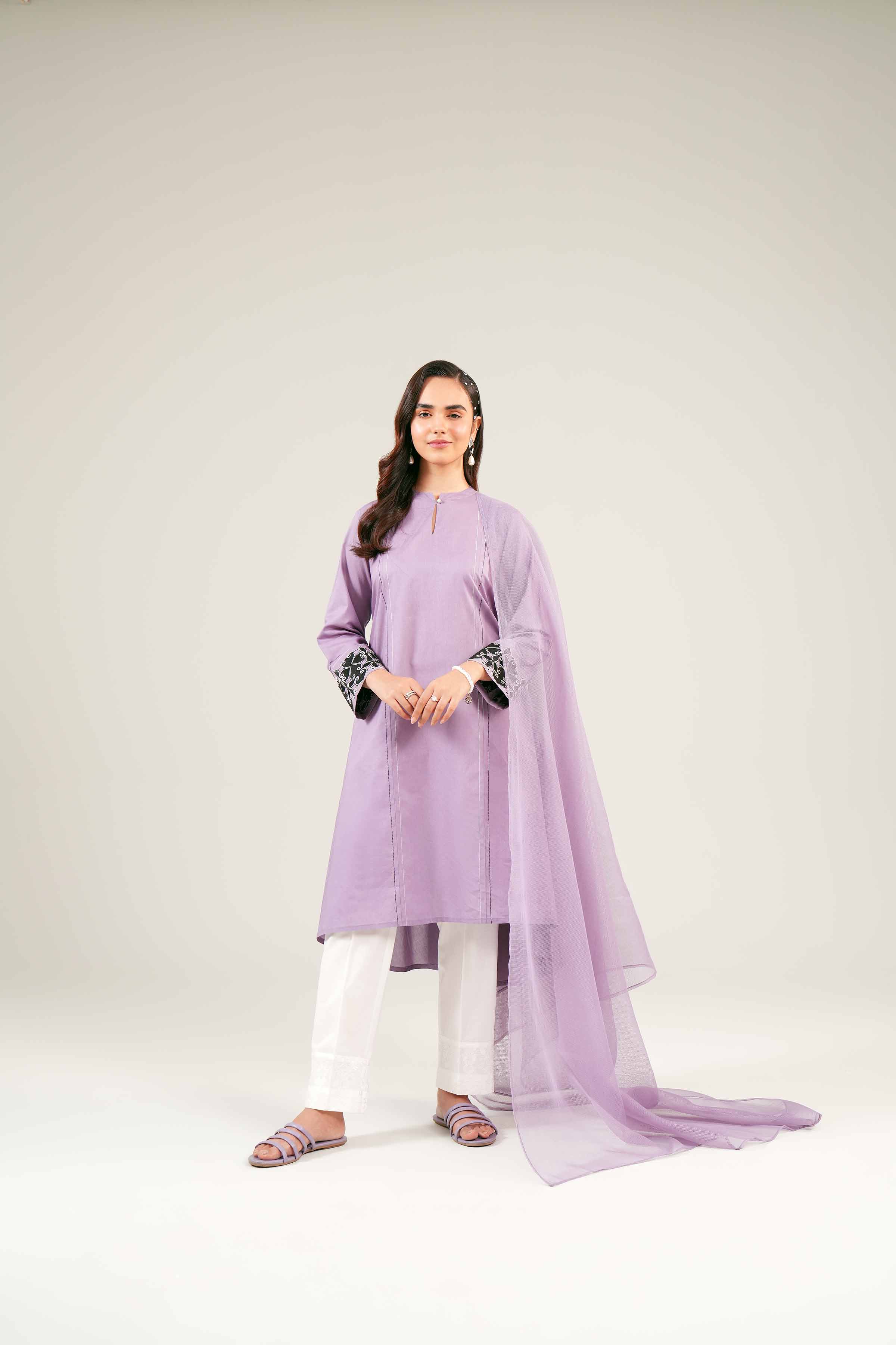 2 Piece - Embroidered Suit - PE24-79
