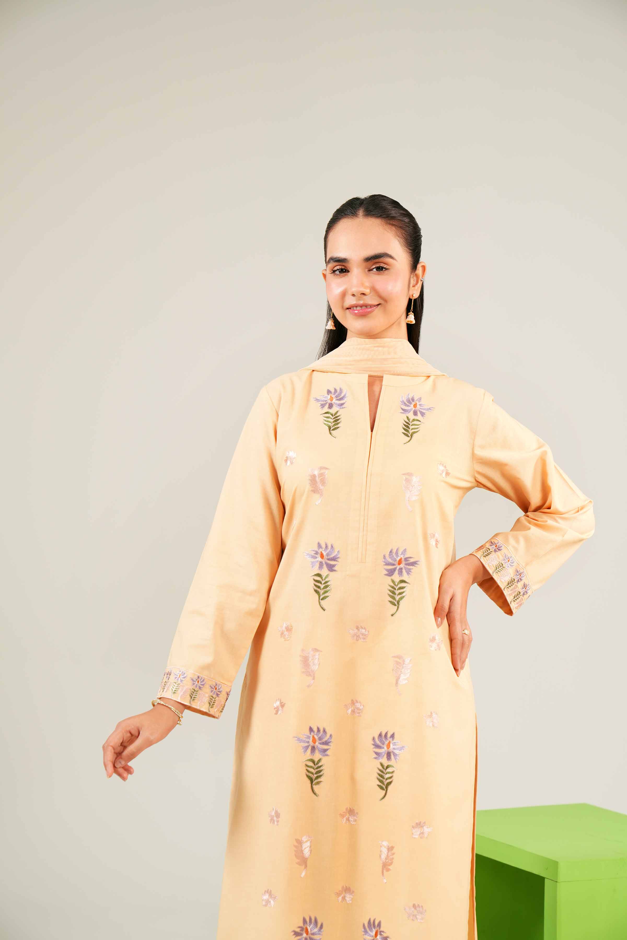 2 Piece - Embroidered Suit - PE24-82