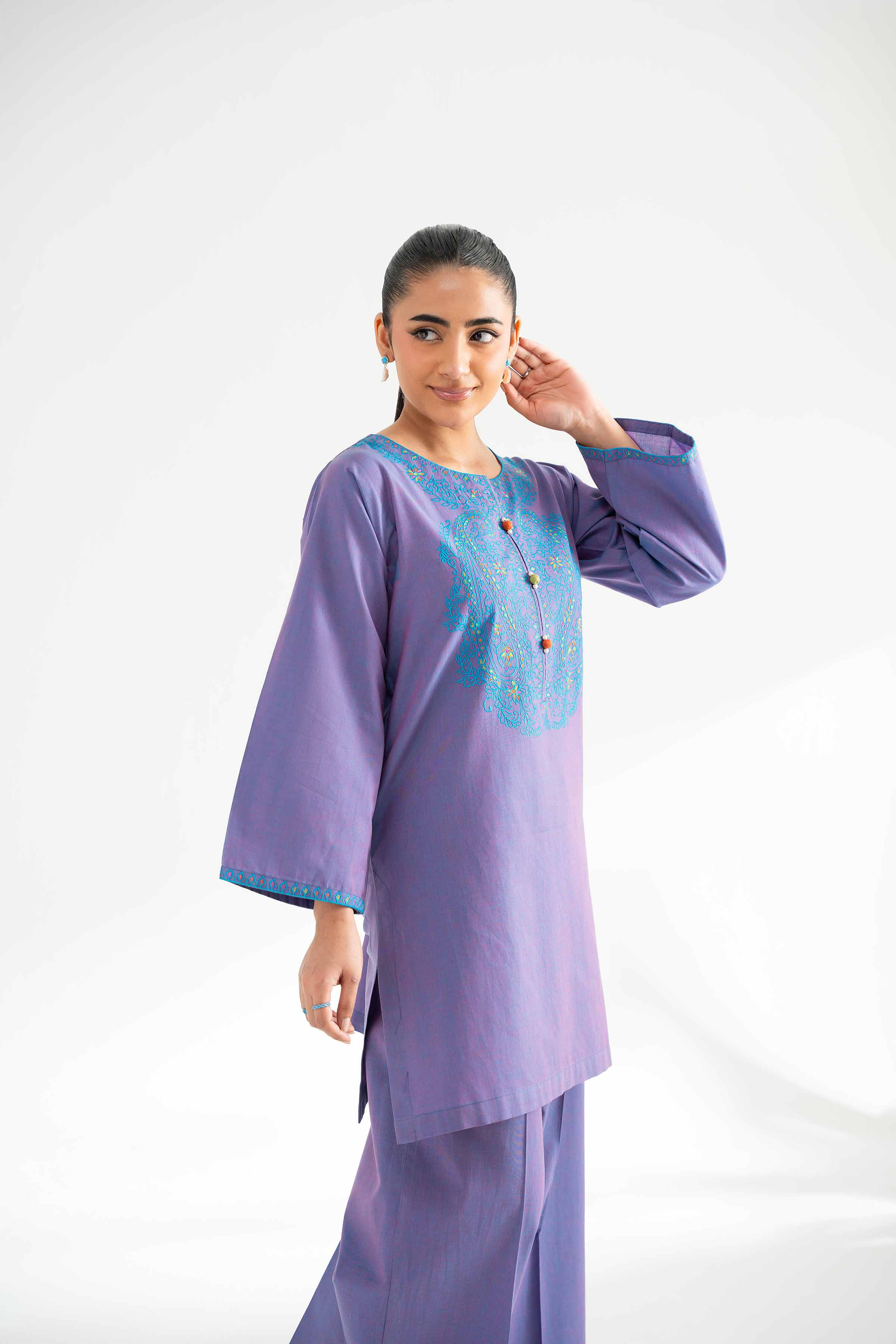 2 Piece - Embroidered Suit - PE25-204