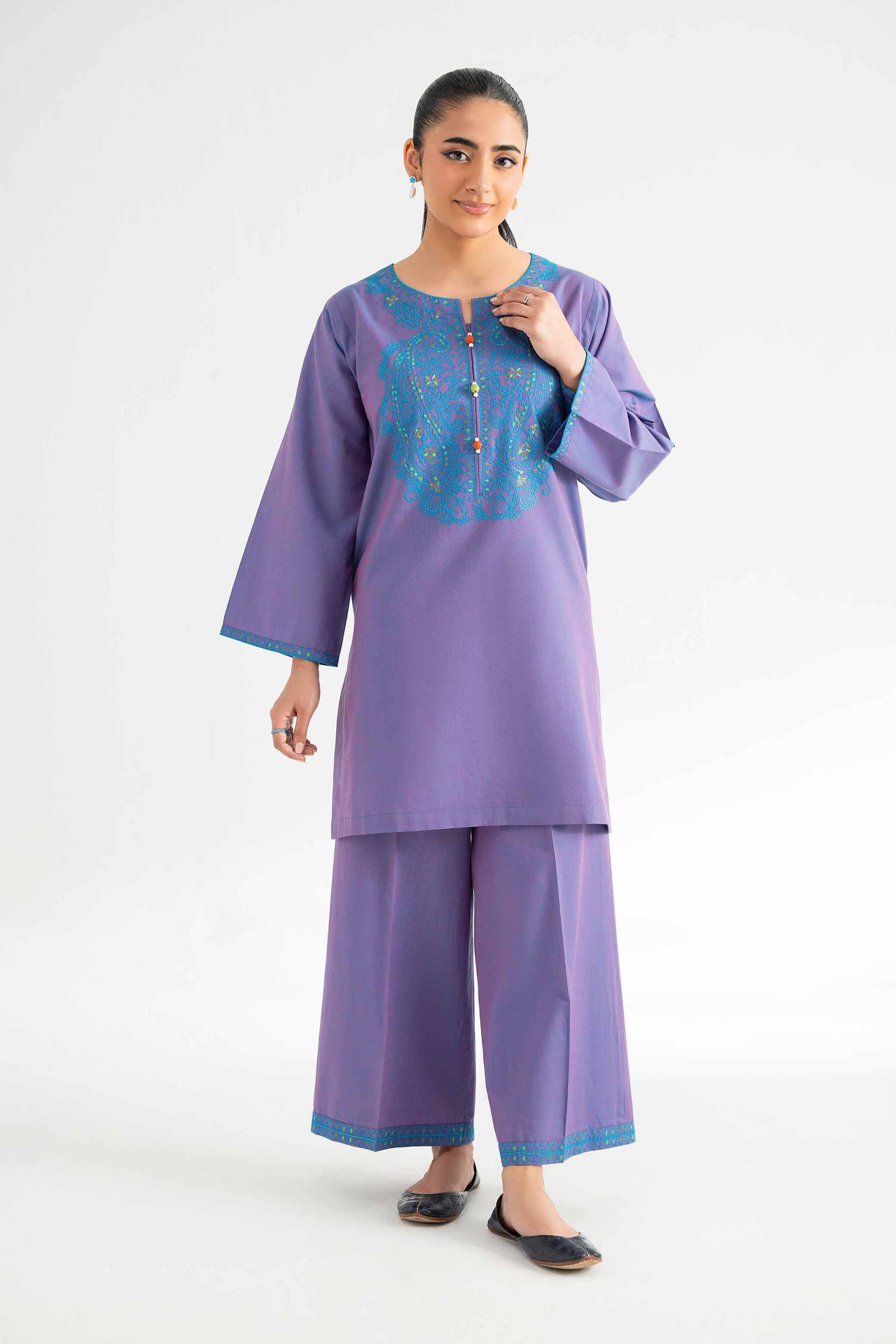 2 Piece - Embroidered Suit - PE25-204