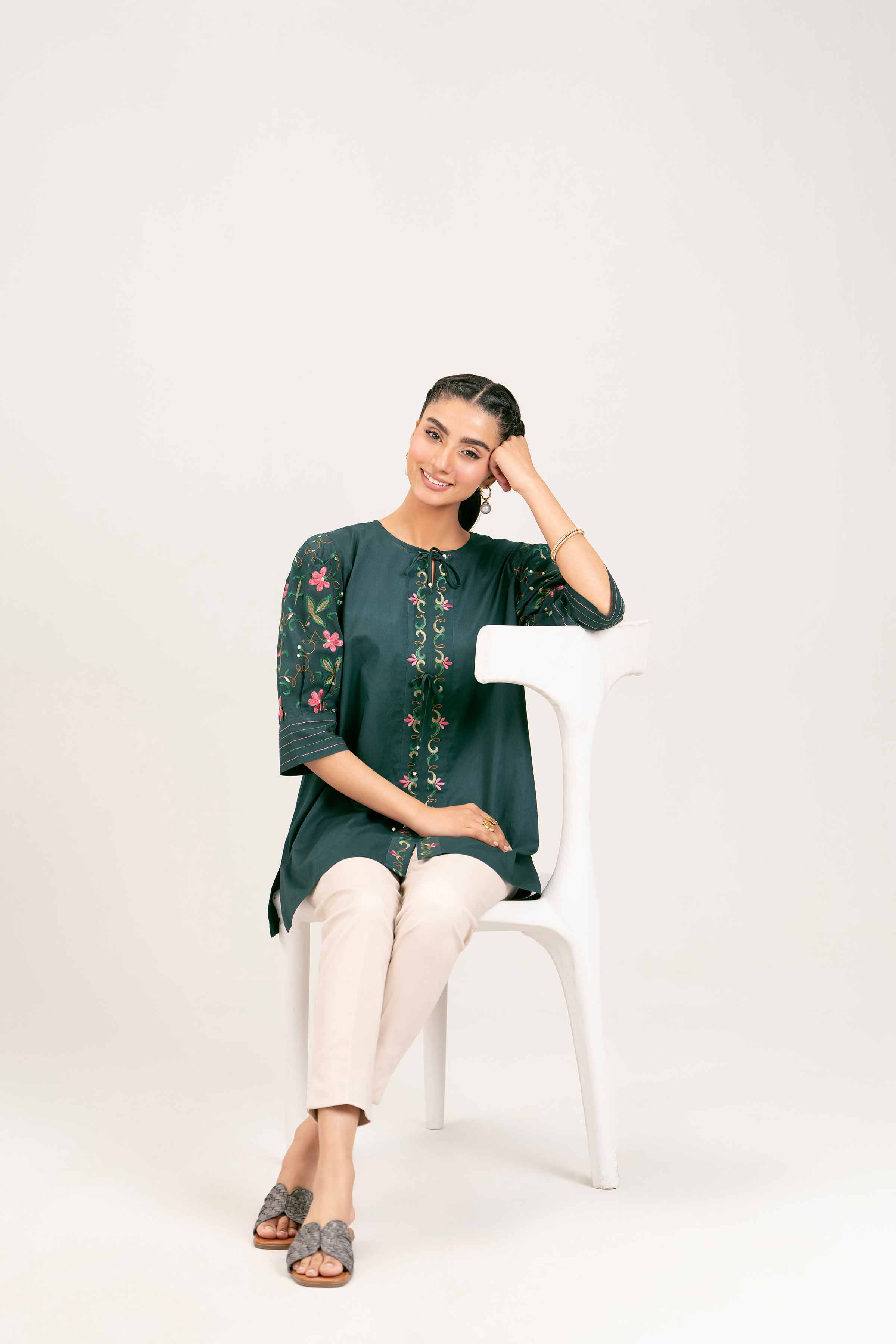 Embroidered Tunic - PE25-28