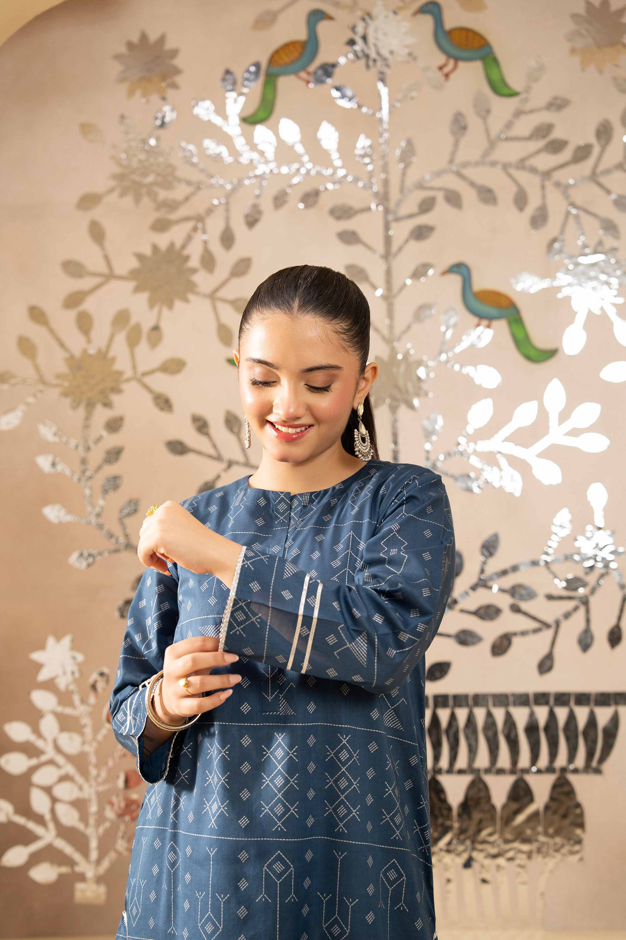 Printed Shirt - PE25-283 for Women - Pret Collection | Nishat | Shop Online