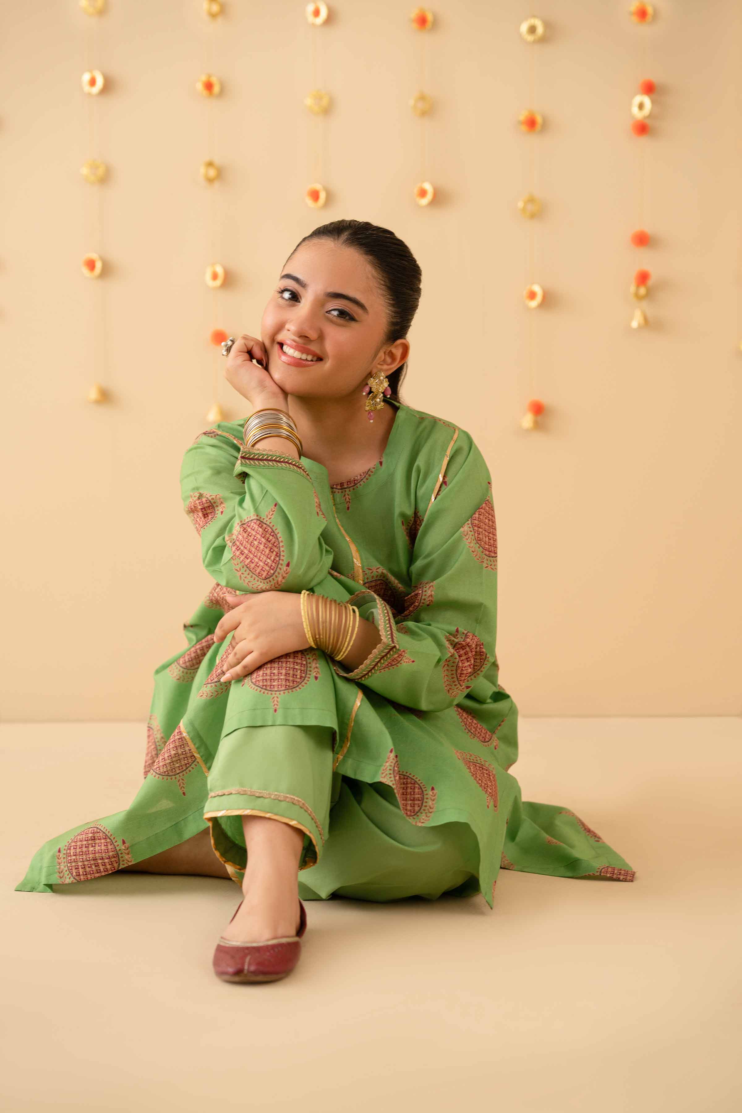 2 Piece - Printed Suit - PE25-290 for Women - Pret Collection | Nishat | Shop Online