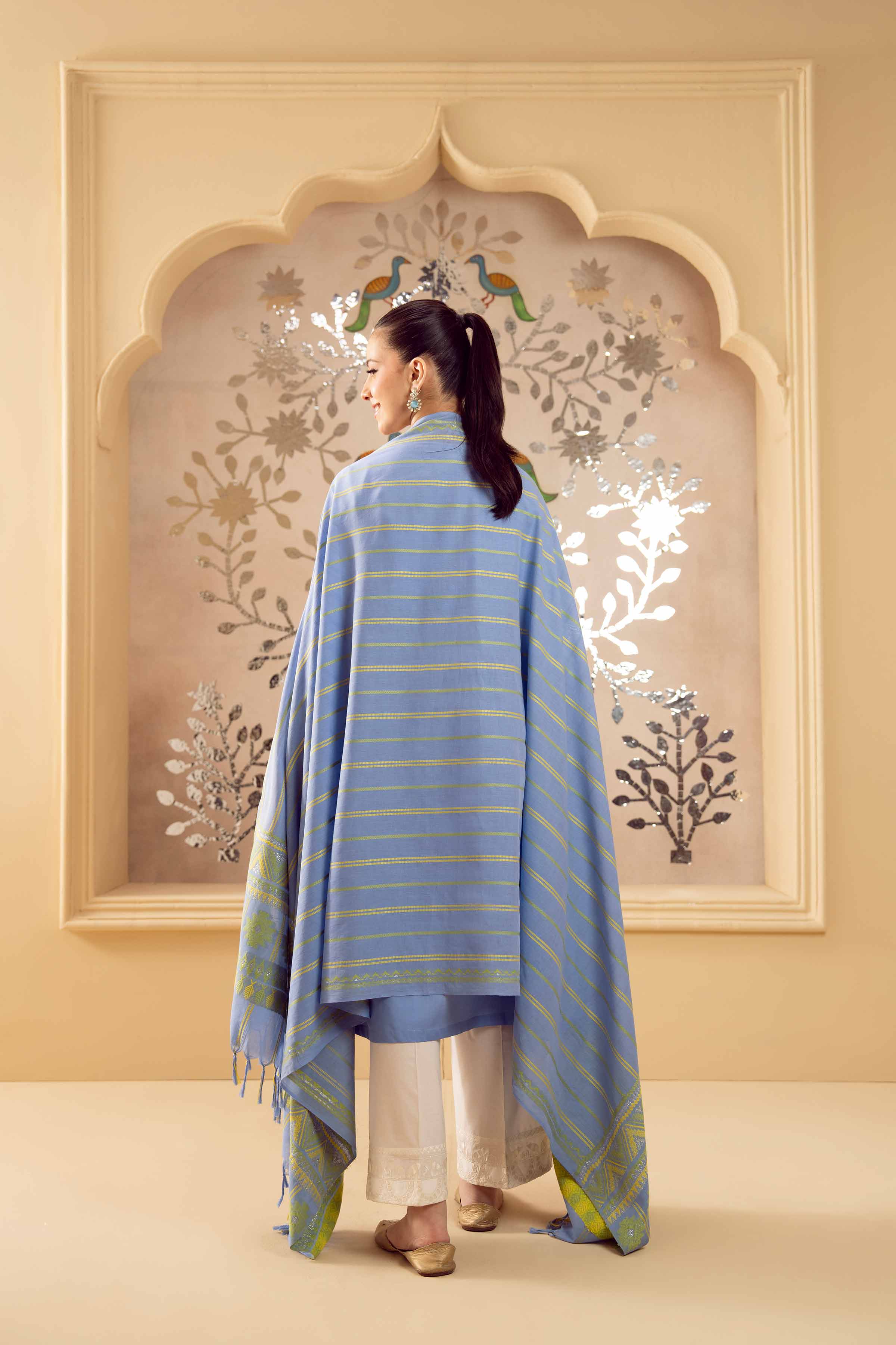 2 Piece - Embroidered Suit - PE25-292