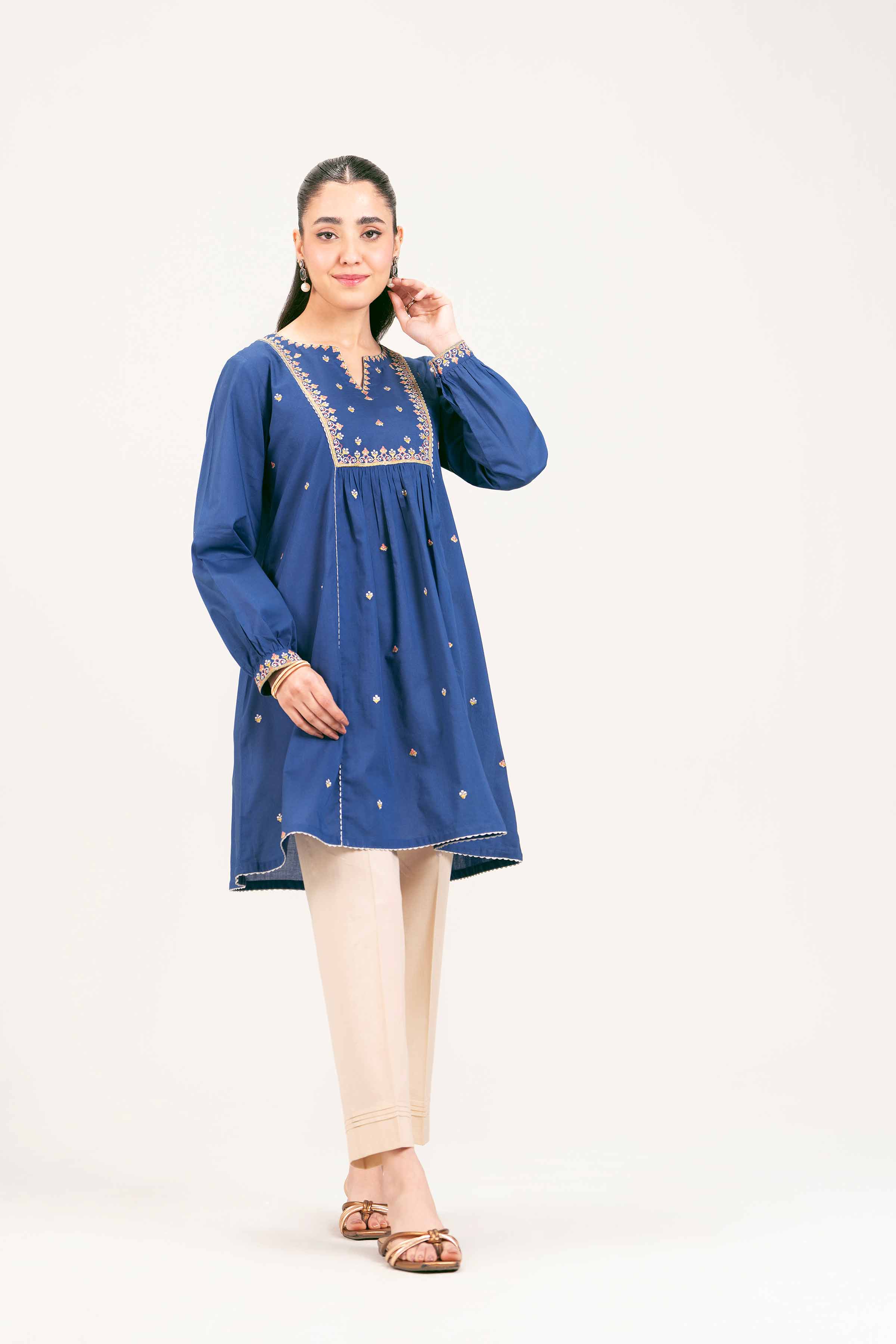Embroidered Tunic - PE25-31