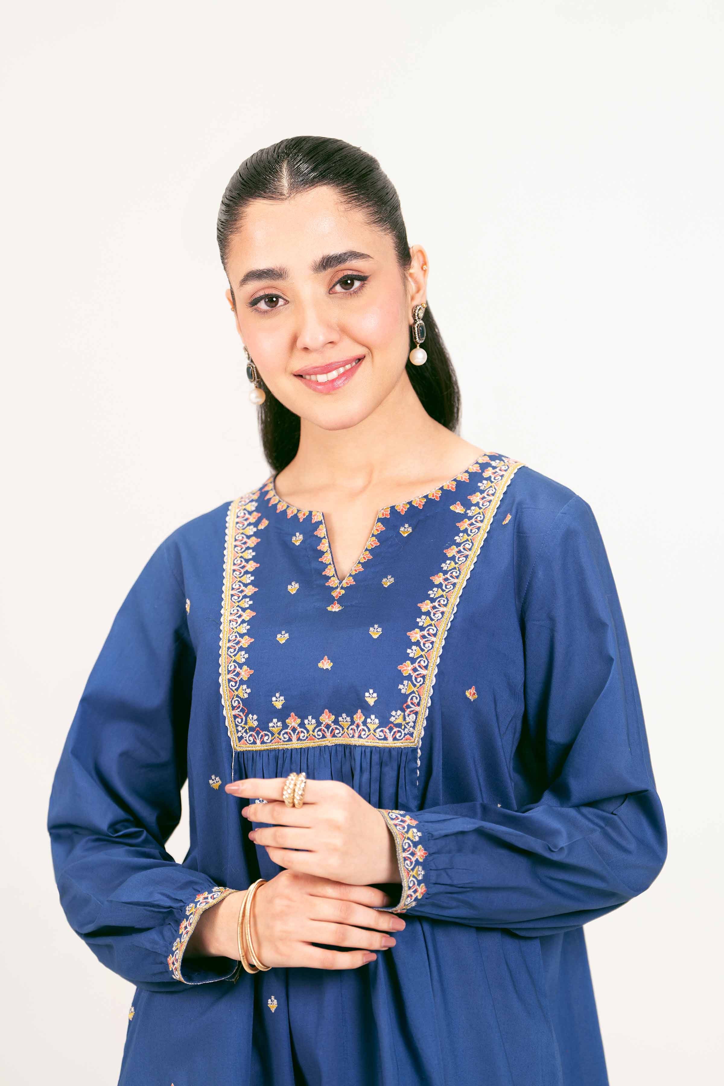 Embroidered Tunic - PE25-31