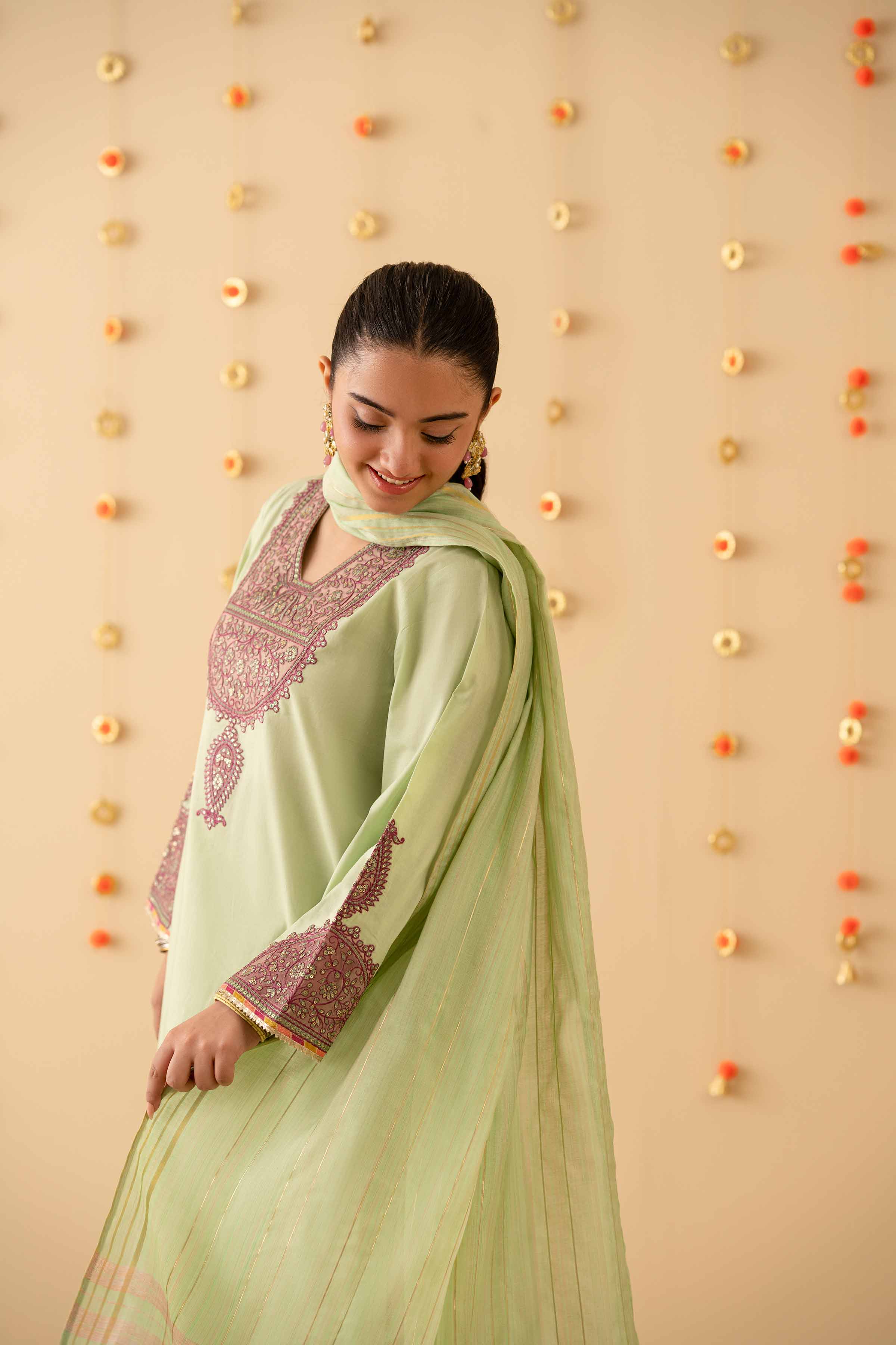 2 Piece - Embroidered Suit - PE25-383 for Women - Pret Collection | Nishat | Shop Online