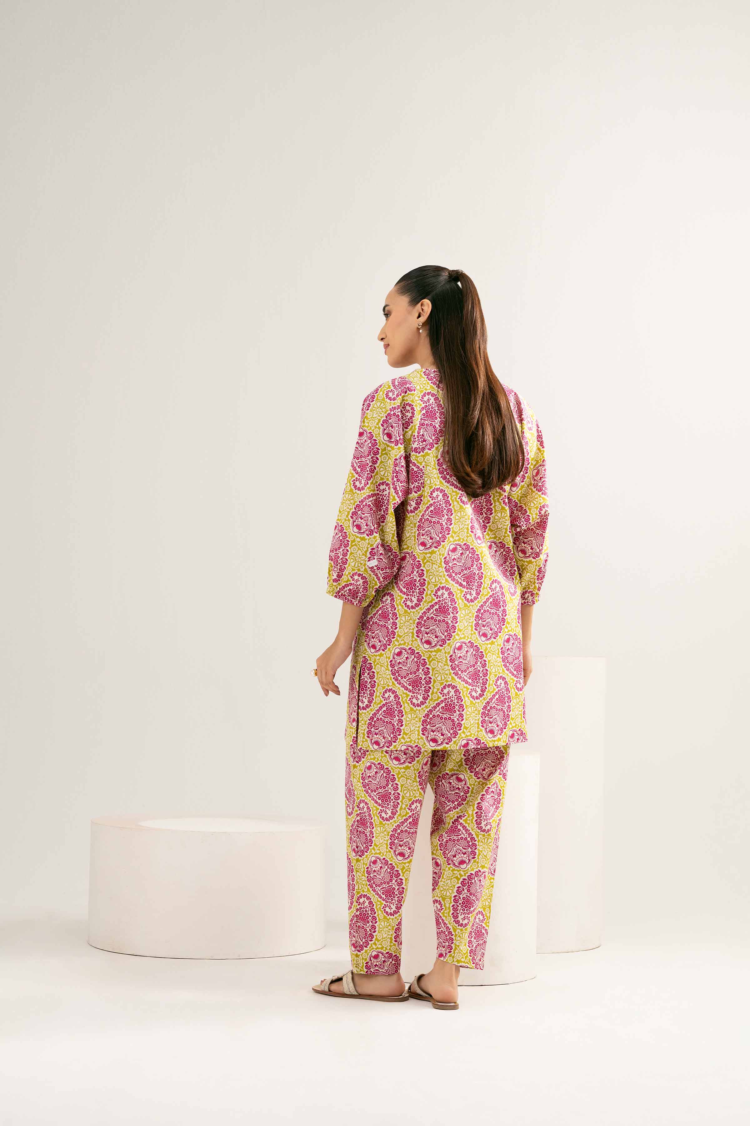 2 Piece - Printed Suit - PE25-399