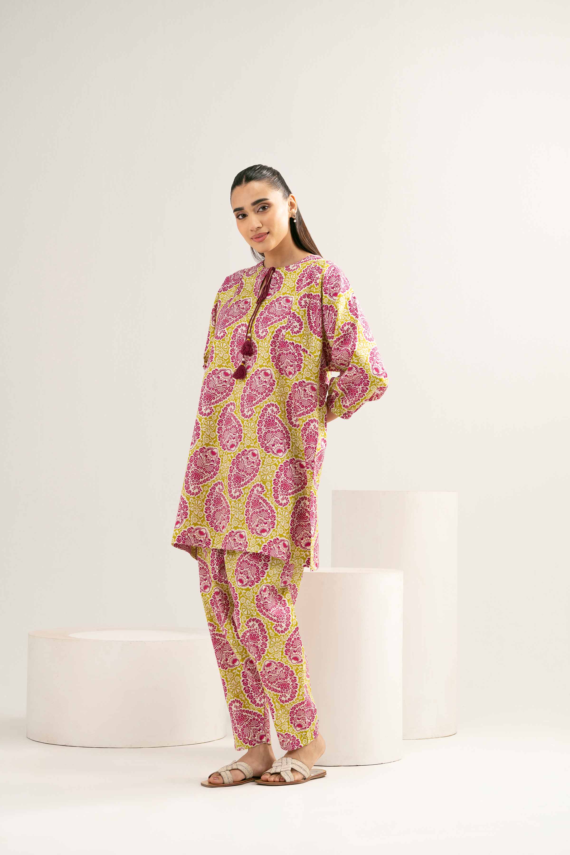 2 Piece - Printed Suit - PE25-399