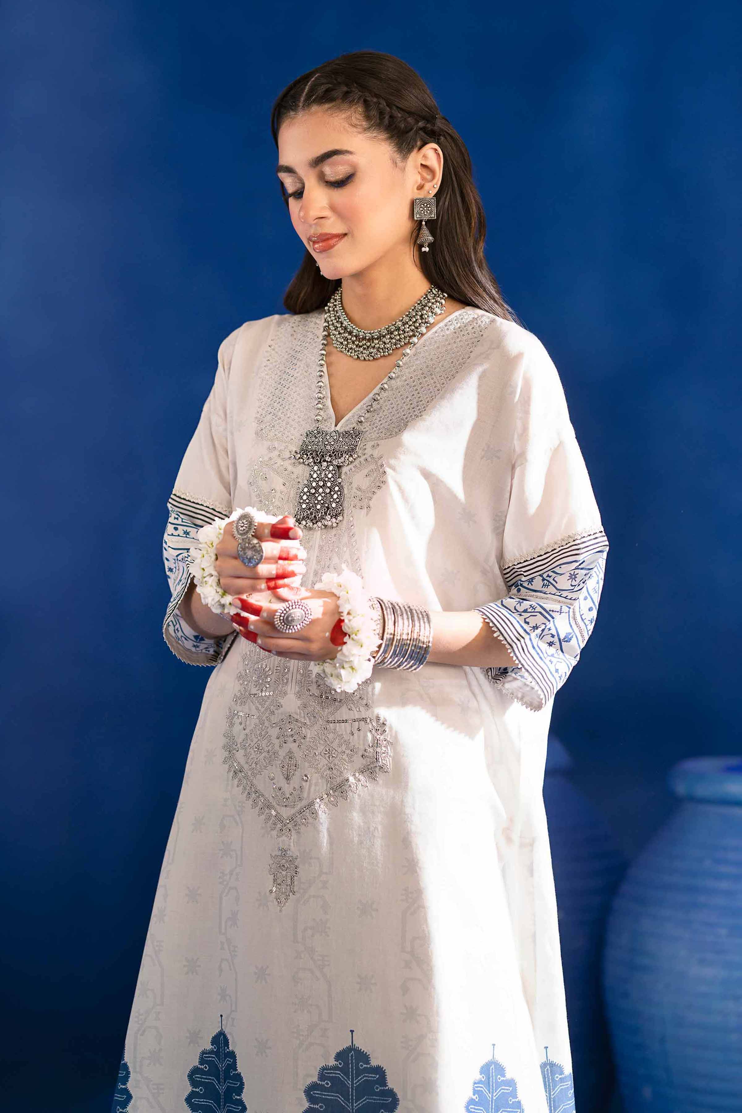 Printed Embroidered Shirt - PE25-43