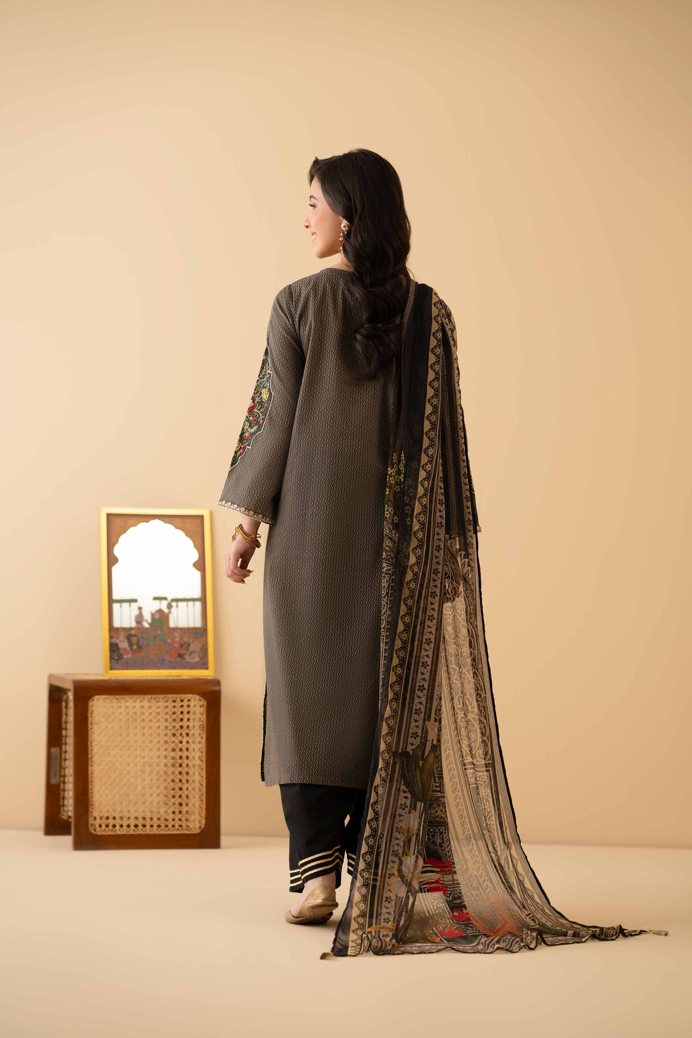 2 Piece - Printed Embroidered Suit - PE25-475