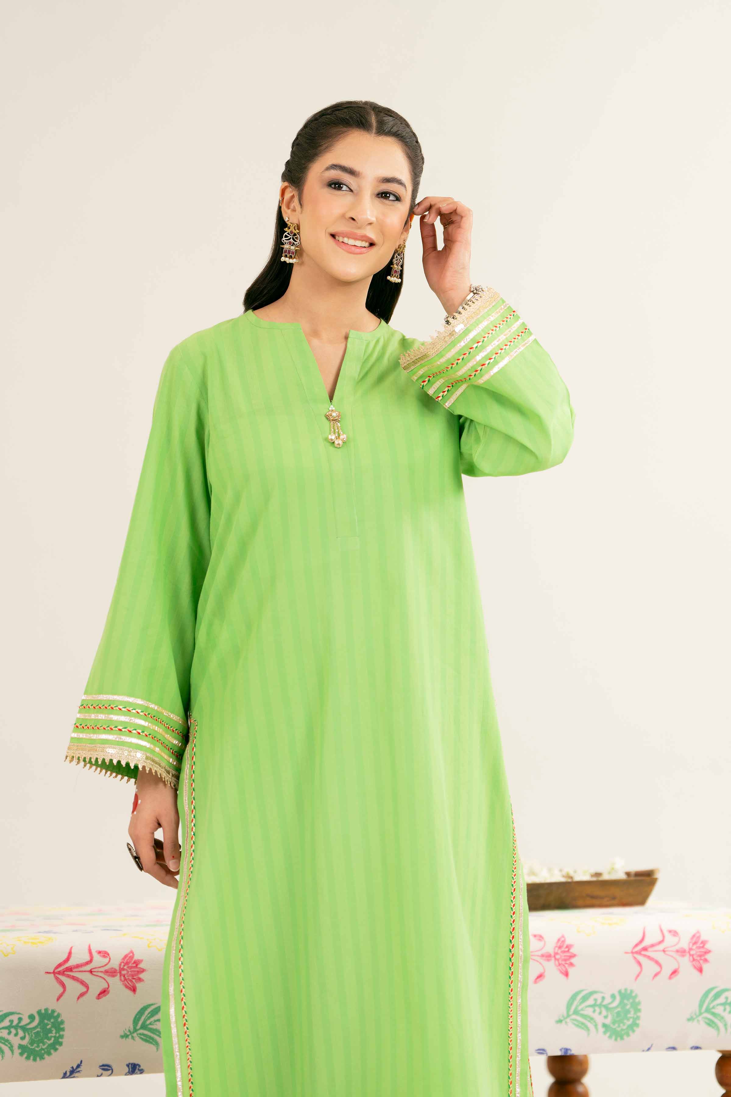 Basic Shirt - PE25-49