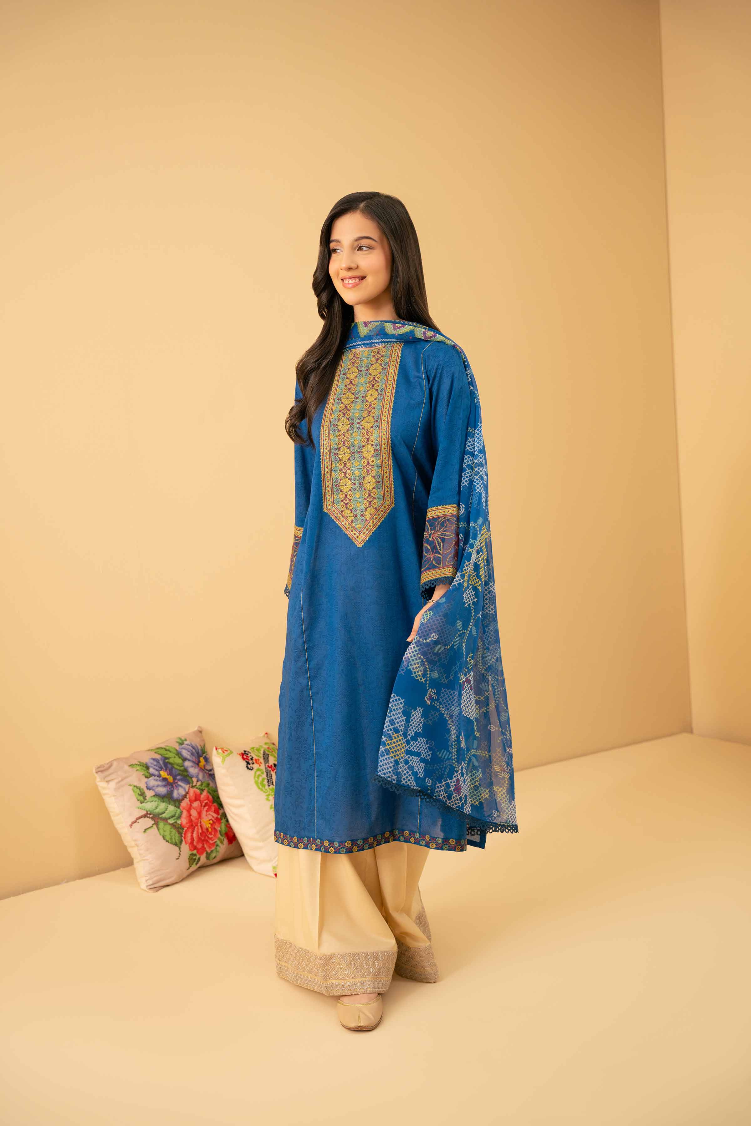 2 Piece - Printed Embroidered Suit - PE25-519