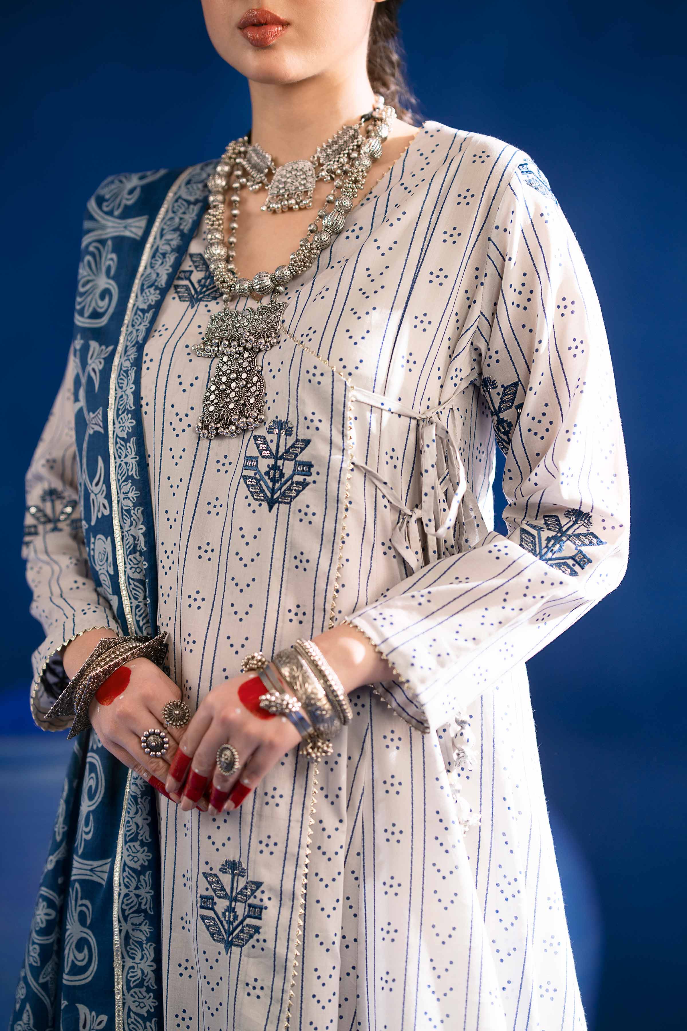 2 Piece - Printed Embroidered Suit - PE25-64