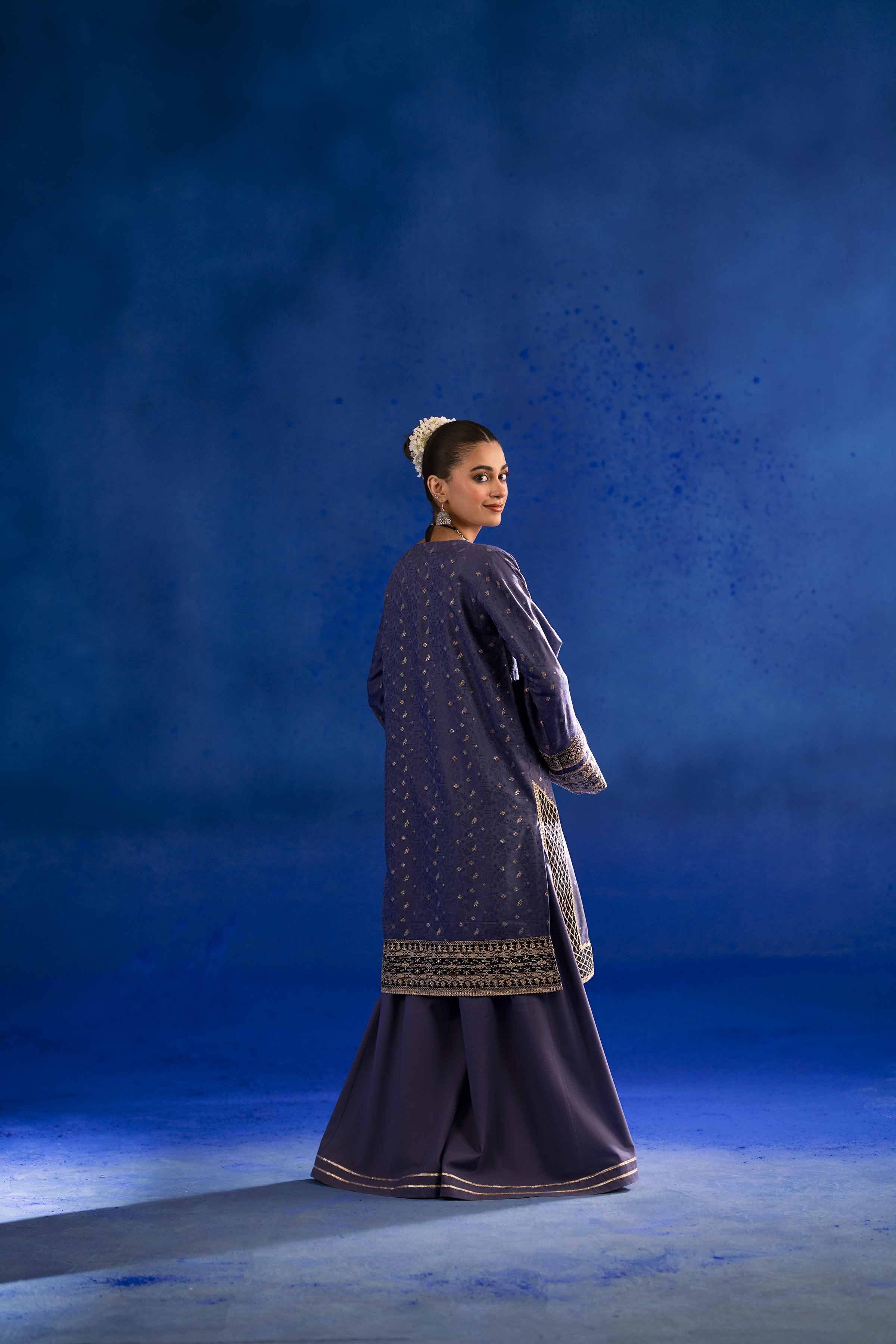 2 Piece - Embroidered Suit - PE25-85