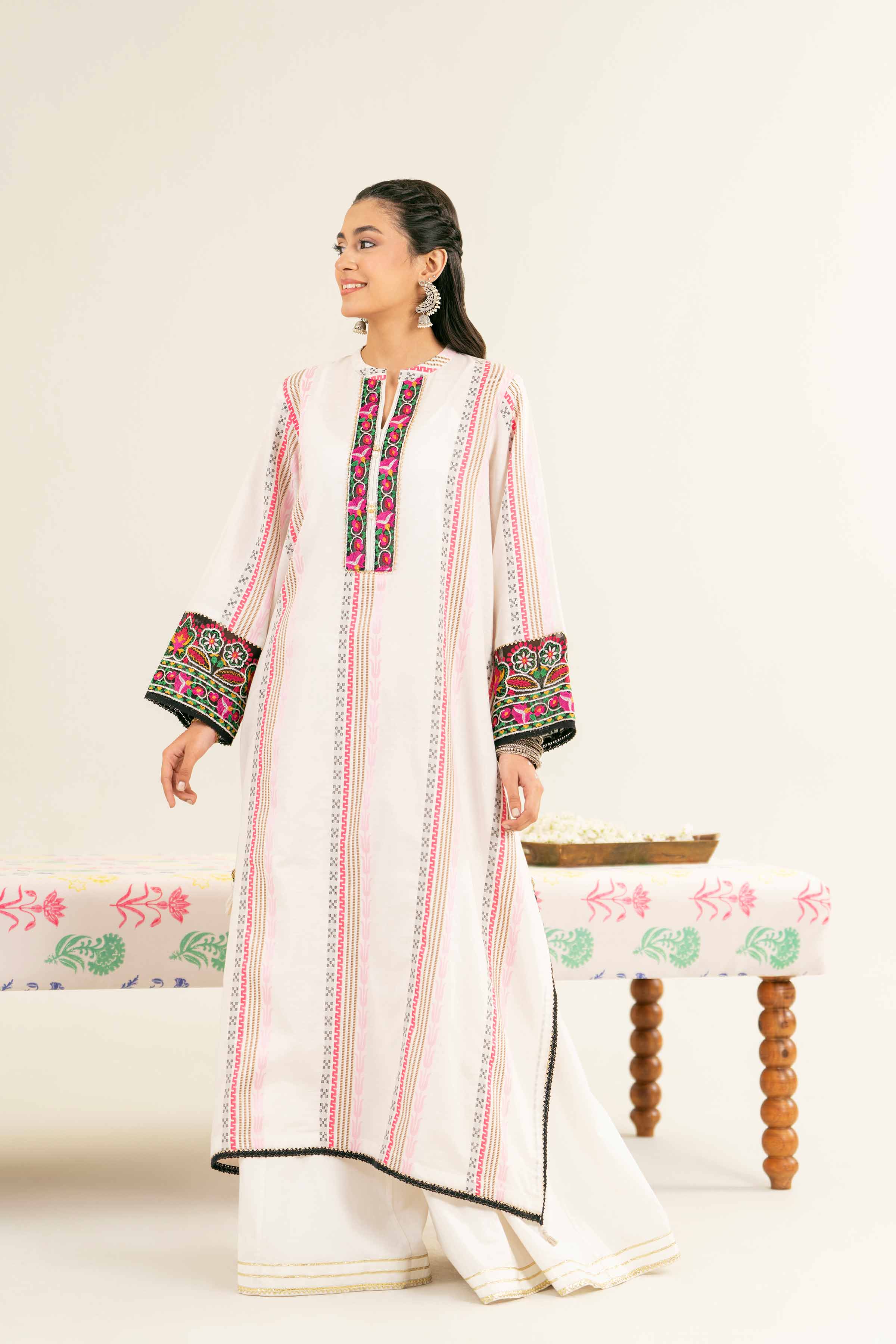 Embroidered Shirt - PE25-91