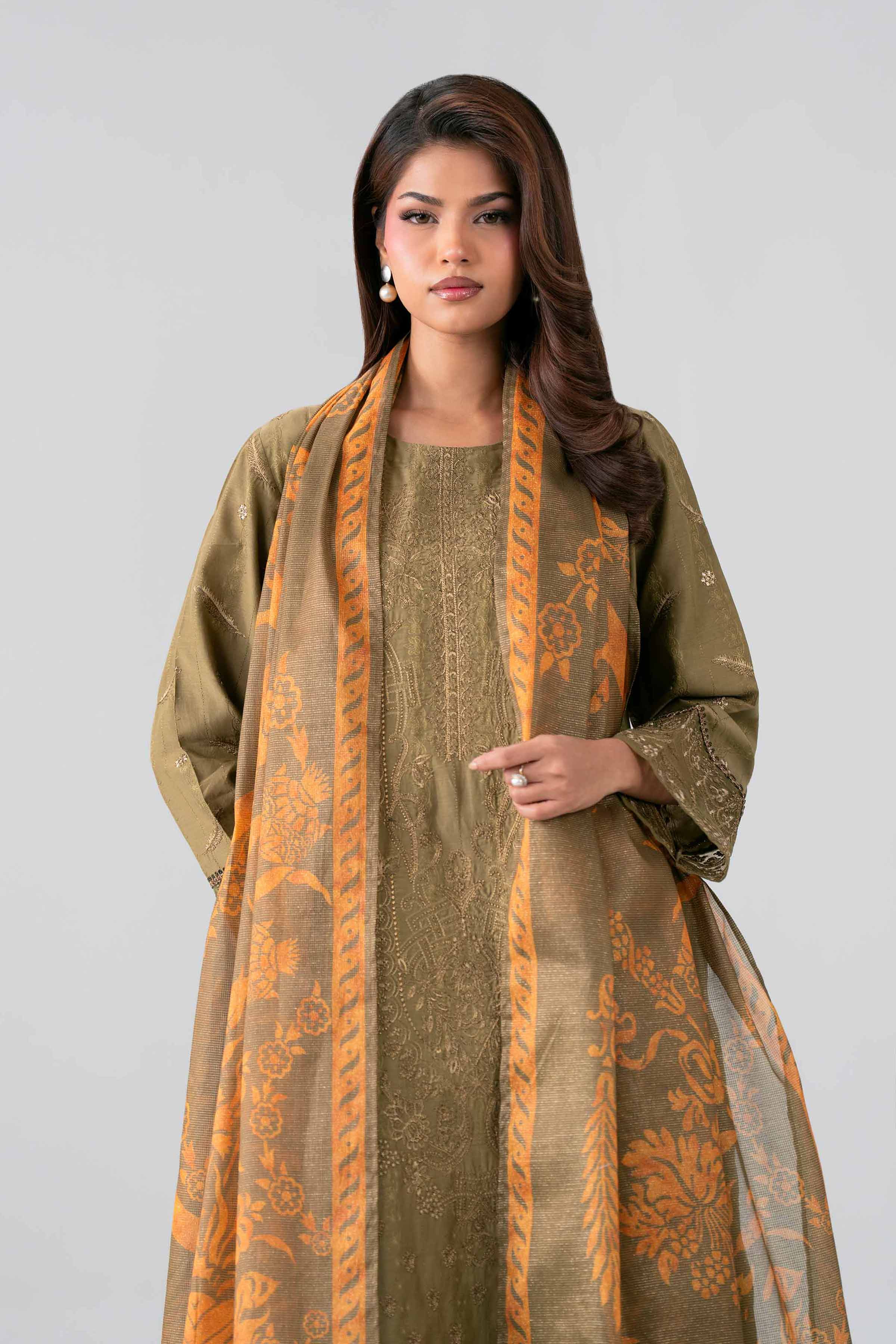 3 Piece - Embroidered Suit - PE26-120