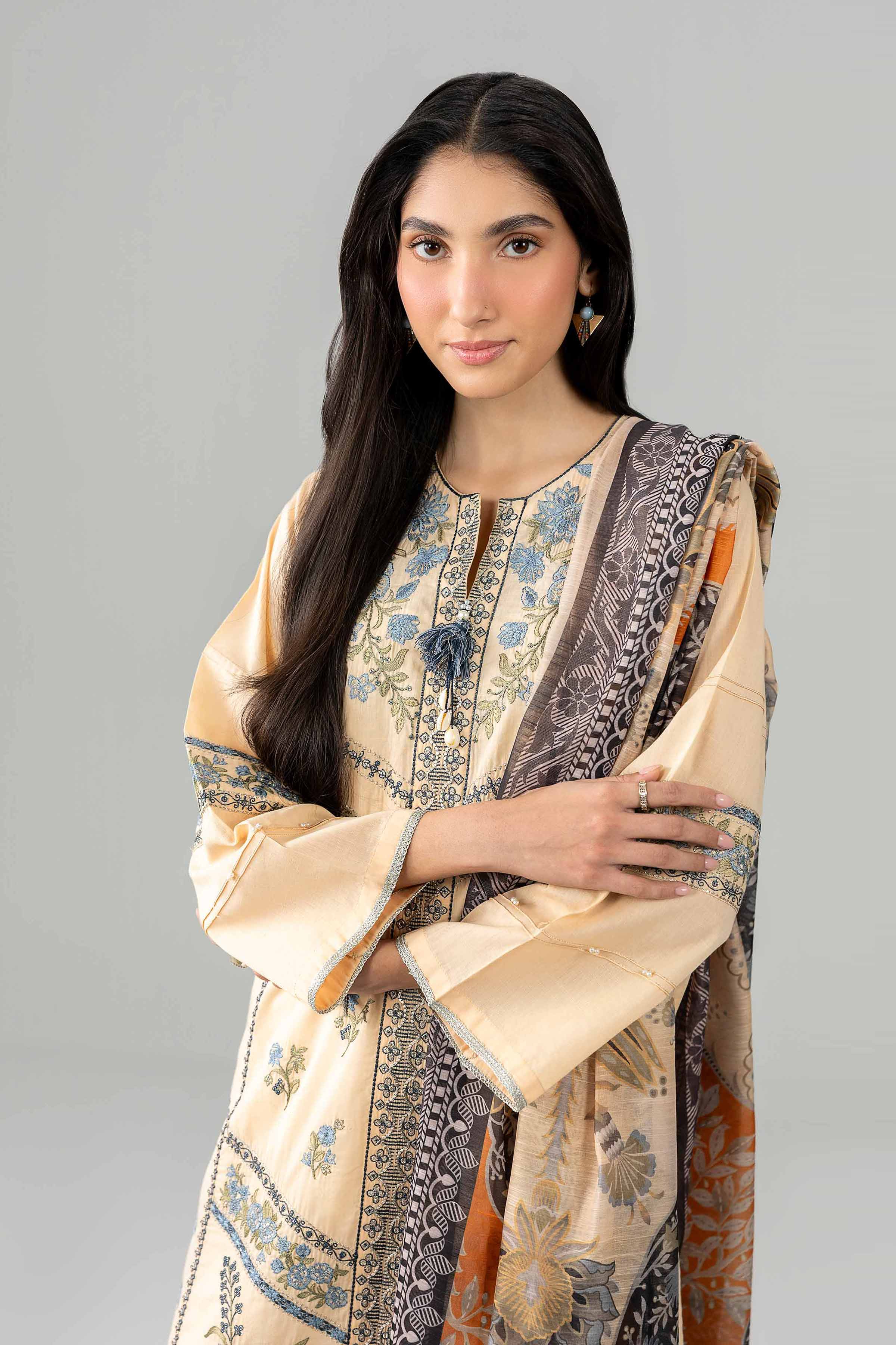 2 Piece - Embroidered Suit - PE26-129