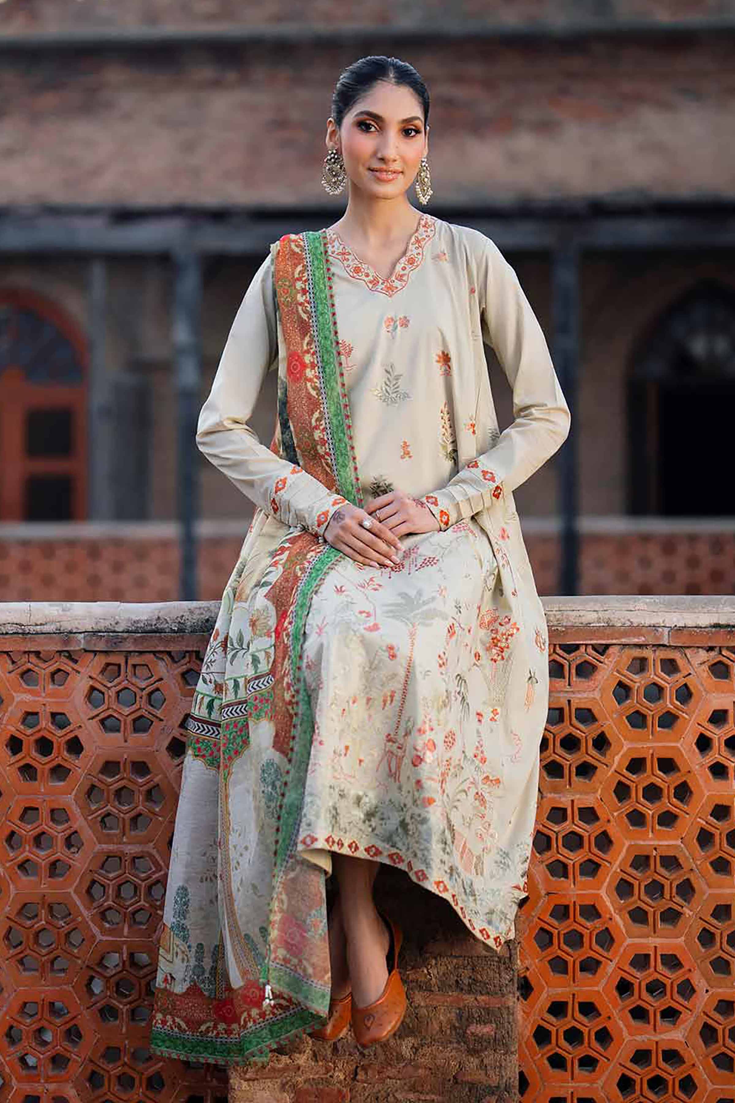 3 Piece - Printed Embroidered Suit - PE26-147