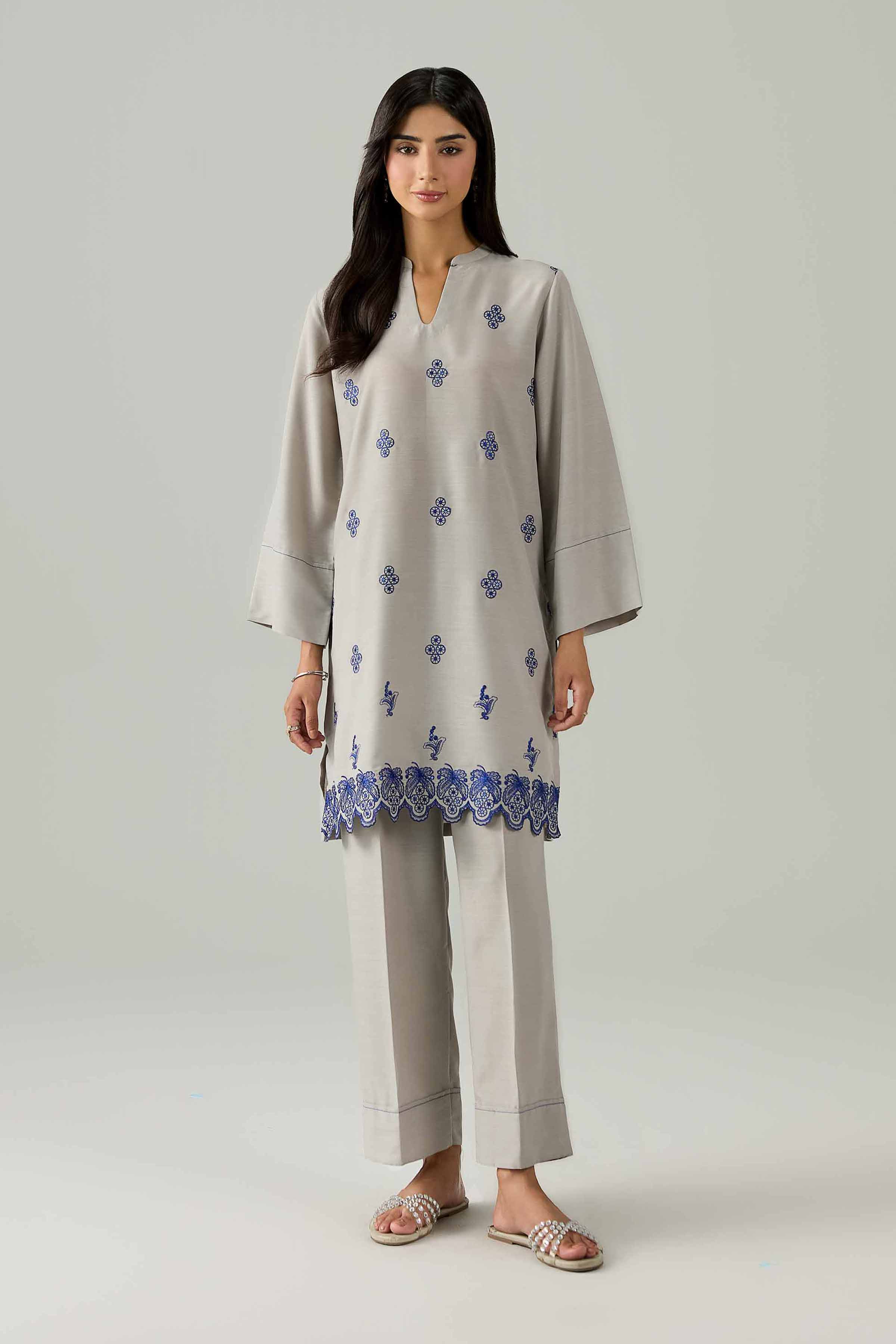 2 Piece - Embroidered Suit - PE26-161