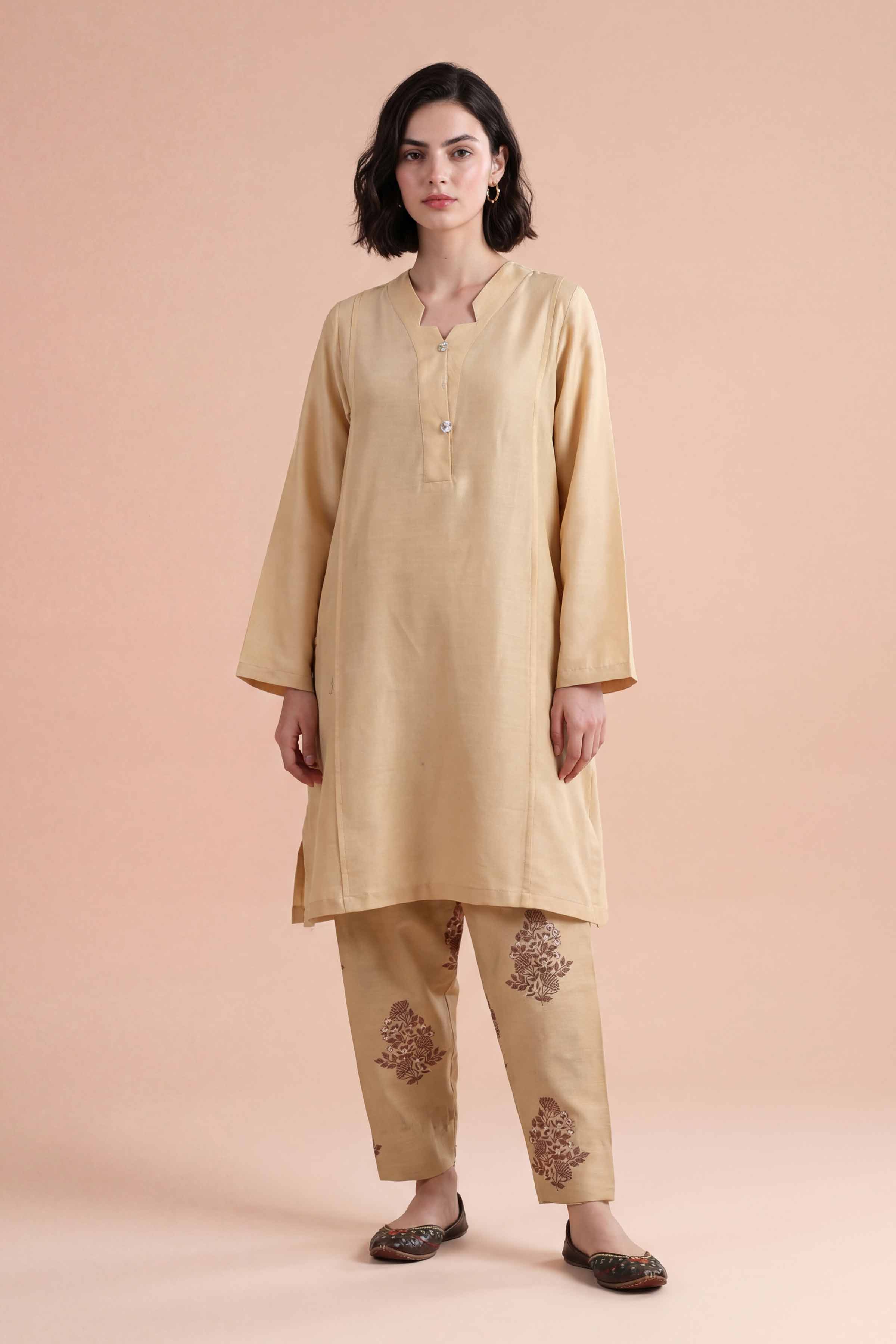 2 Piece - Embroidered Suit - PE26-172