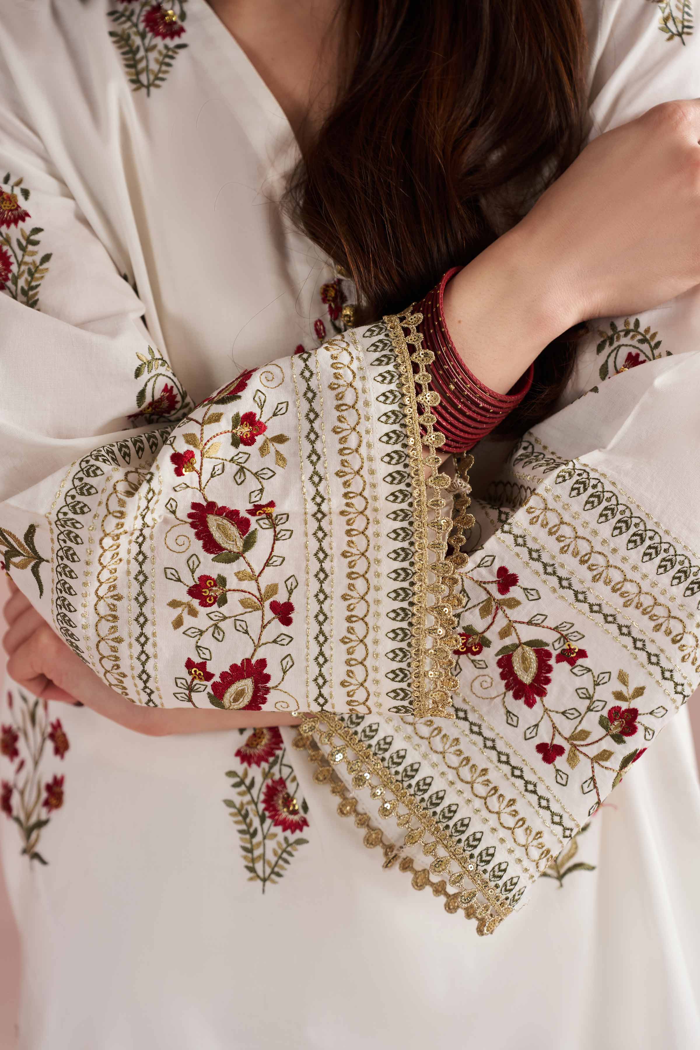 2 Piece - Embroidered Suit - PE26-242