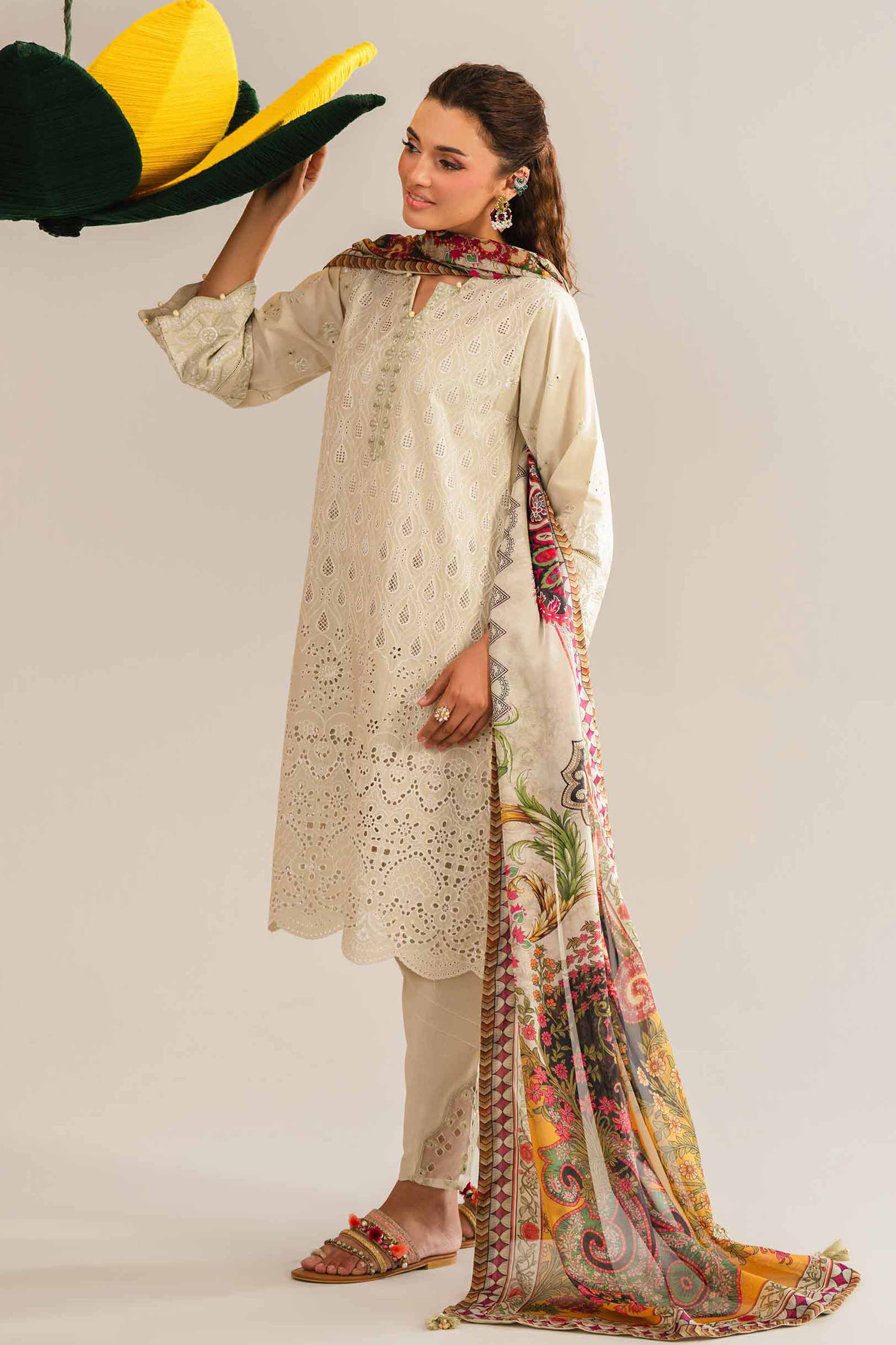 3 Piece - Embroidered Suit - PE26-288