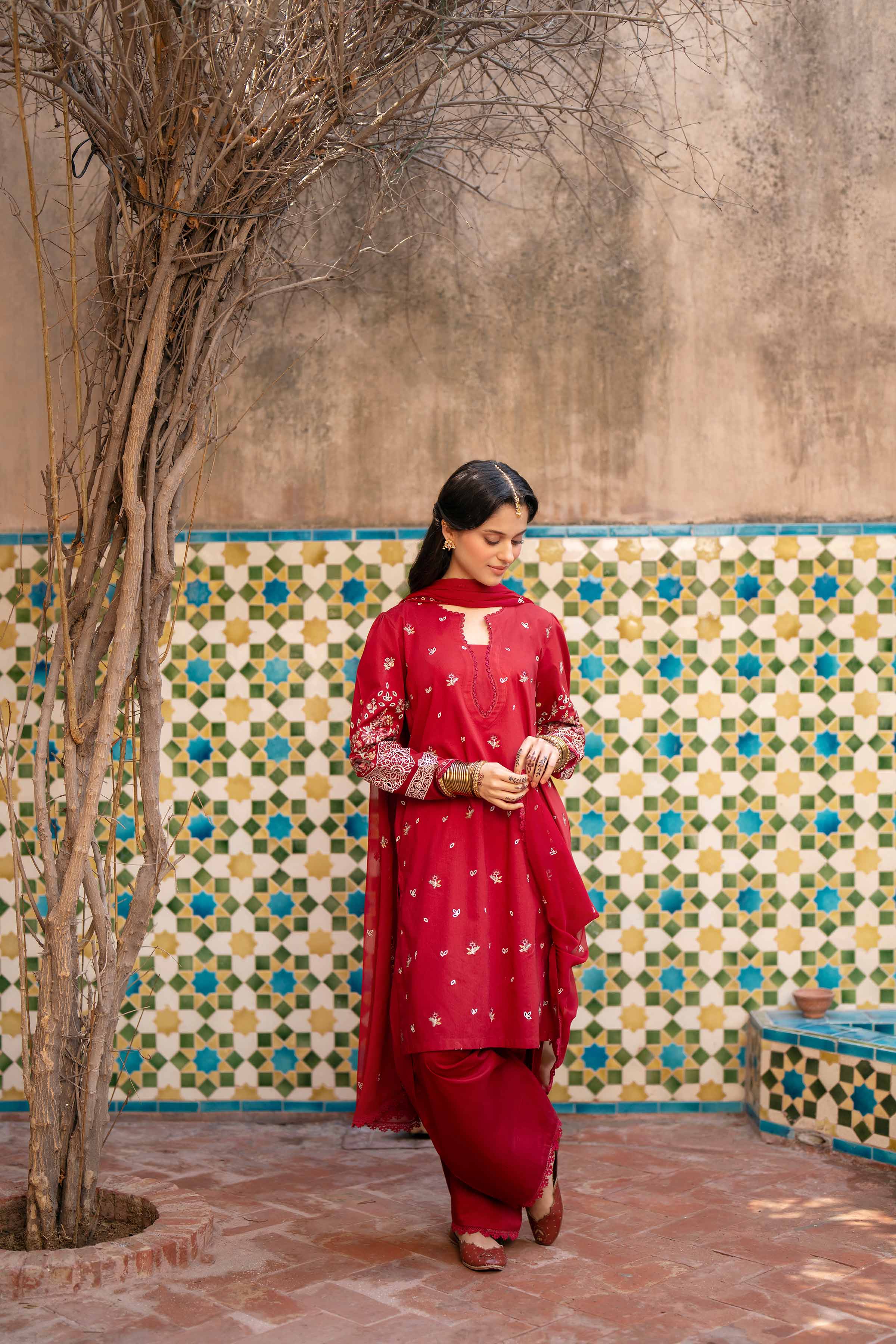 3 Piece - Embroidered Suit - PE26-293