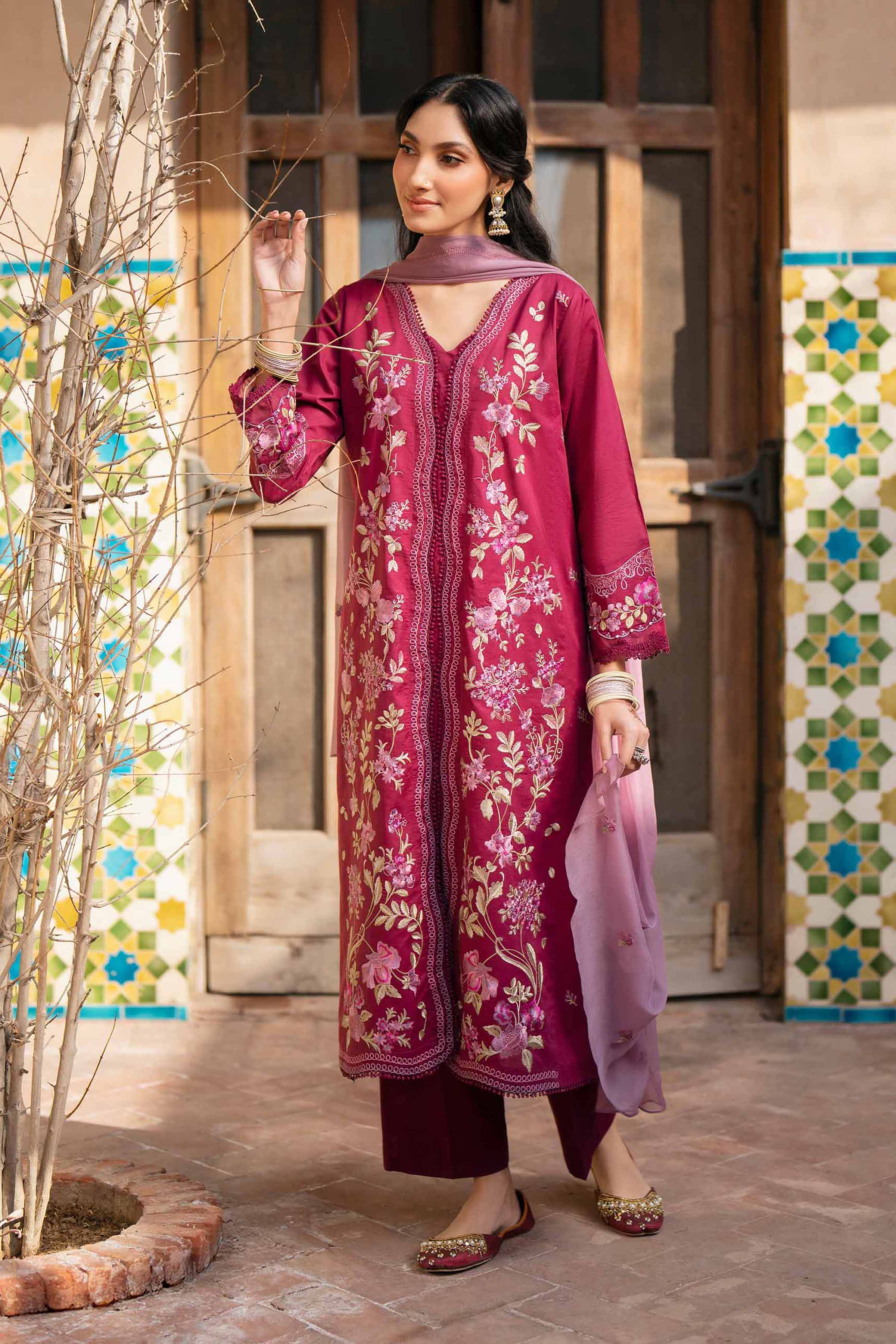 3 Piece - Embroidered Suit - PE26-297