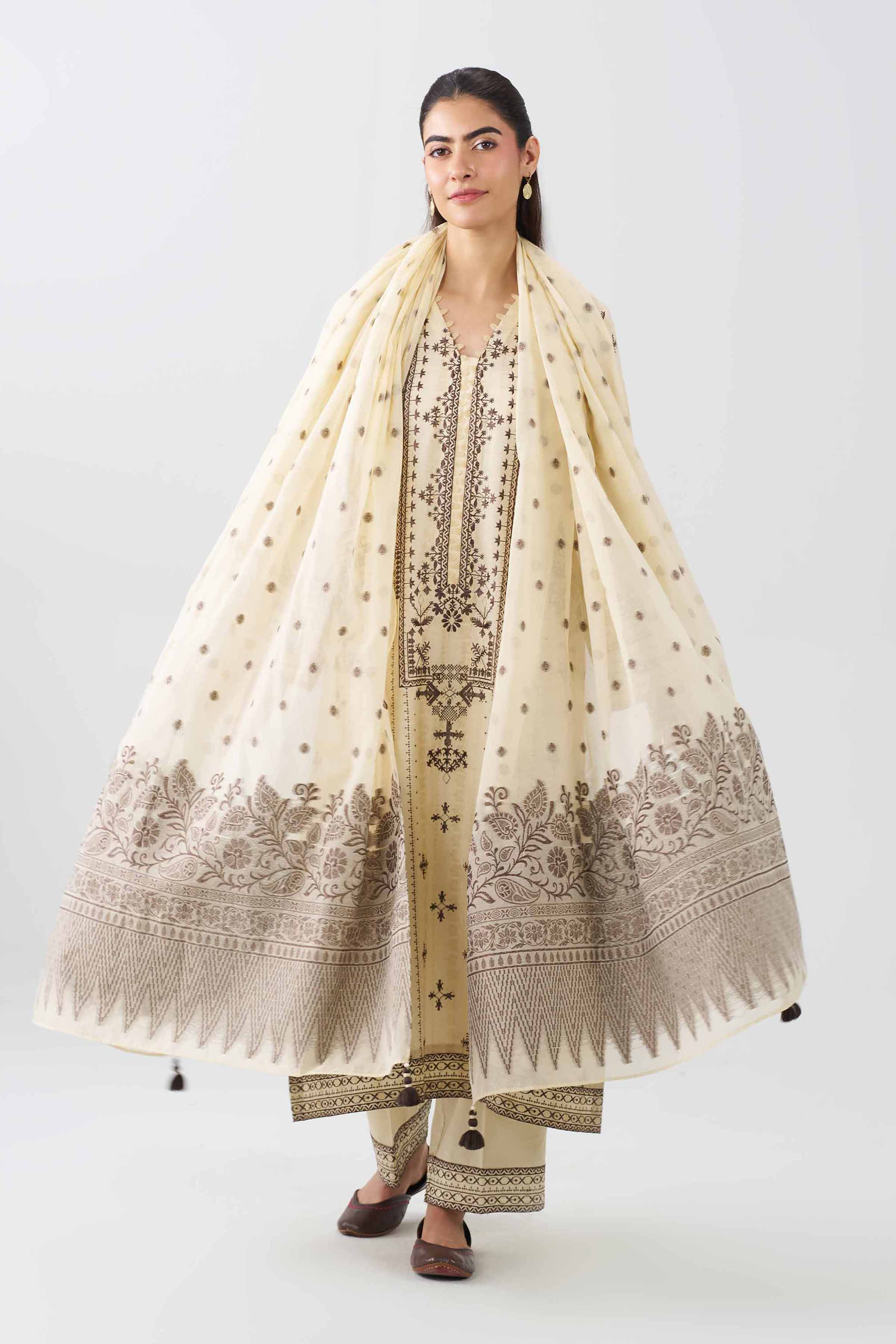 3 Piece - Embroidered Suit - PE26-71