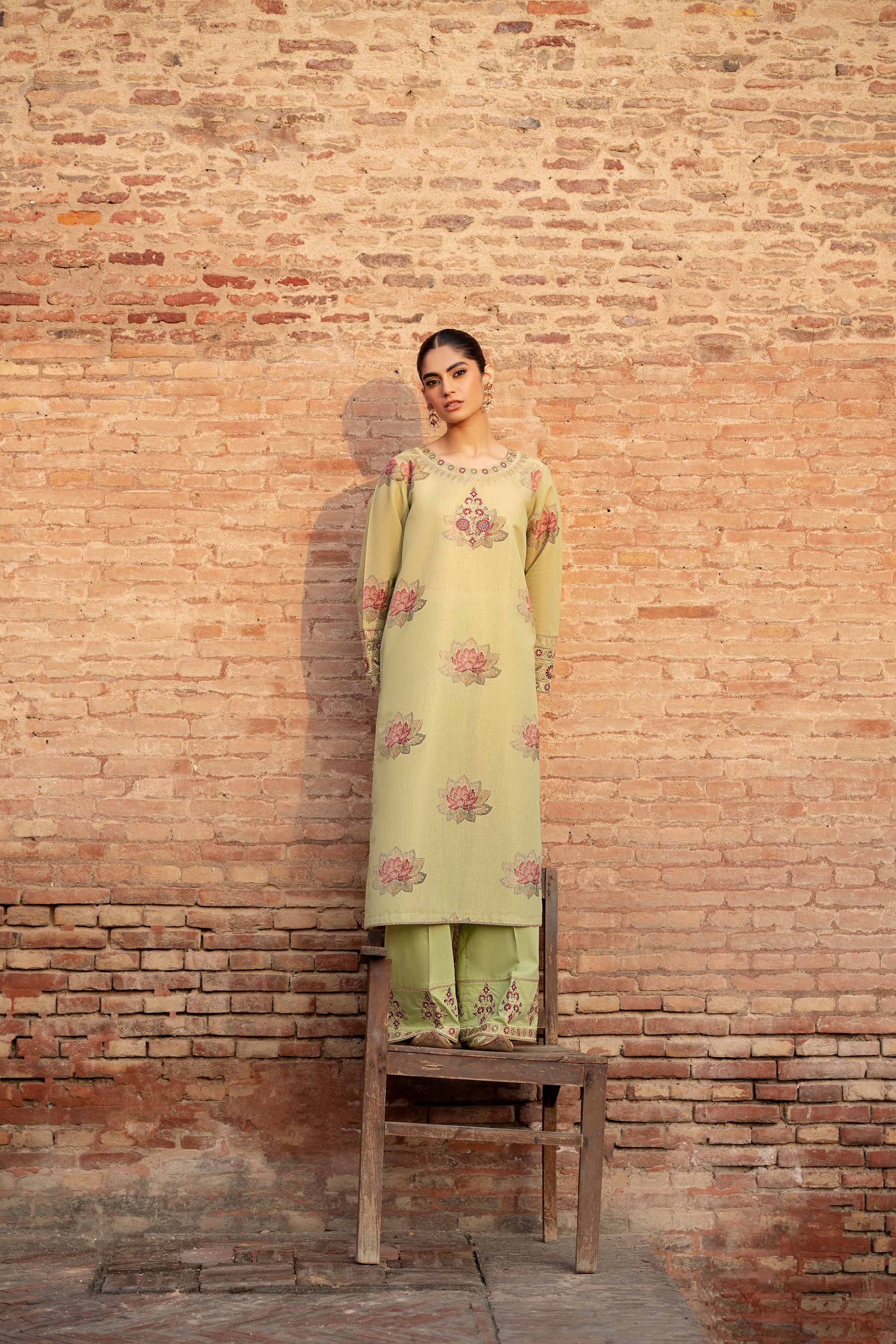 2 Piece - Printed Embroidered Suit - PFE25-02