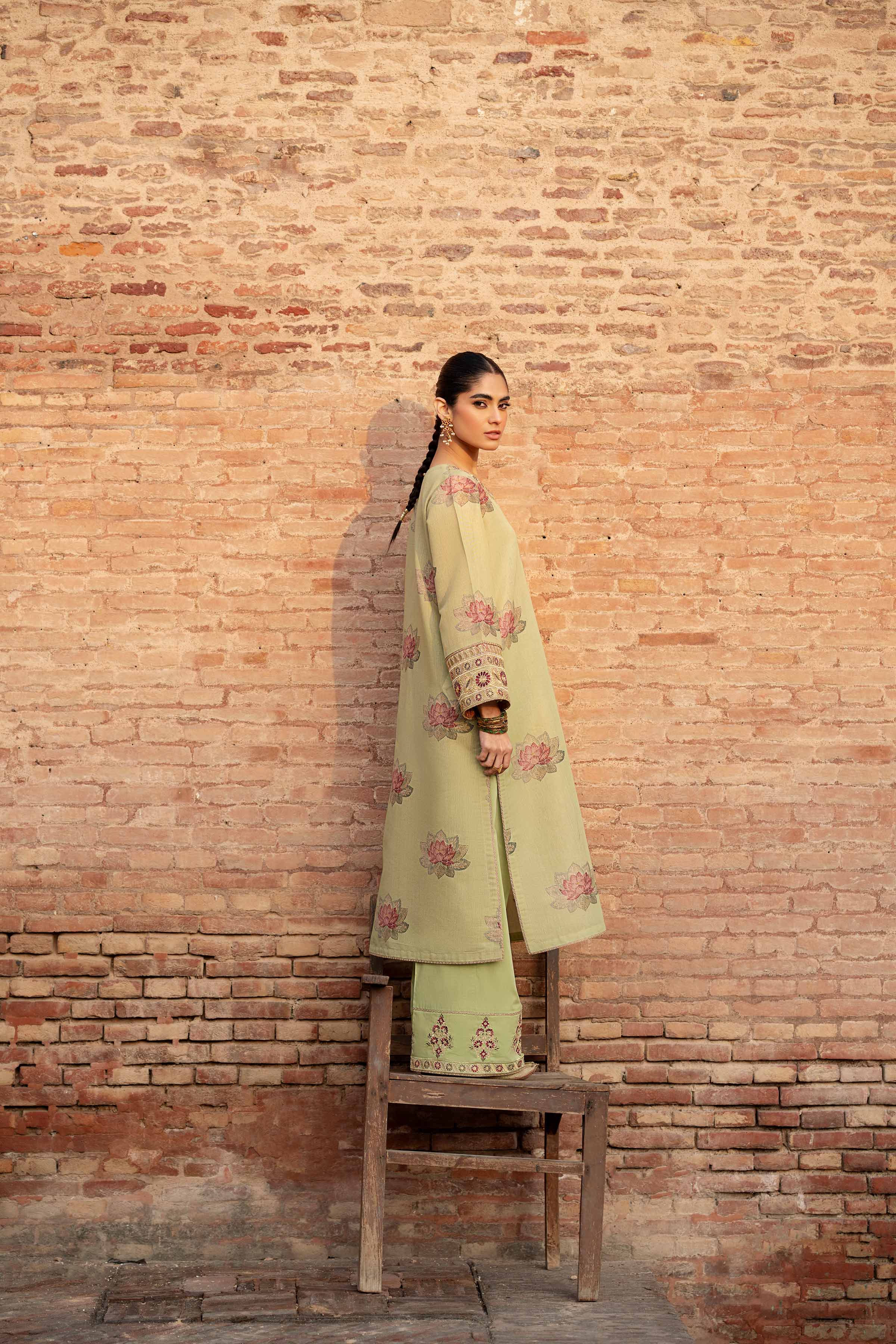 2 Piece - Printed Embroidered Suit - PFE25-02