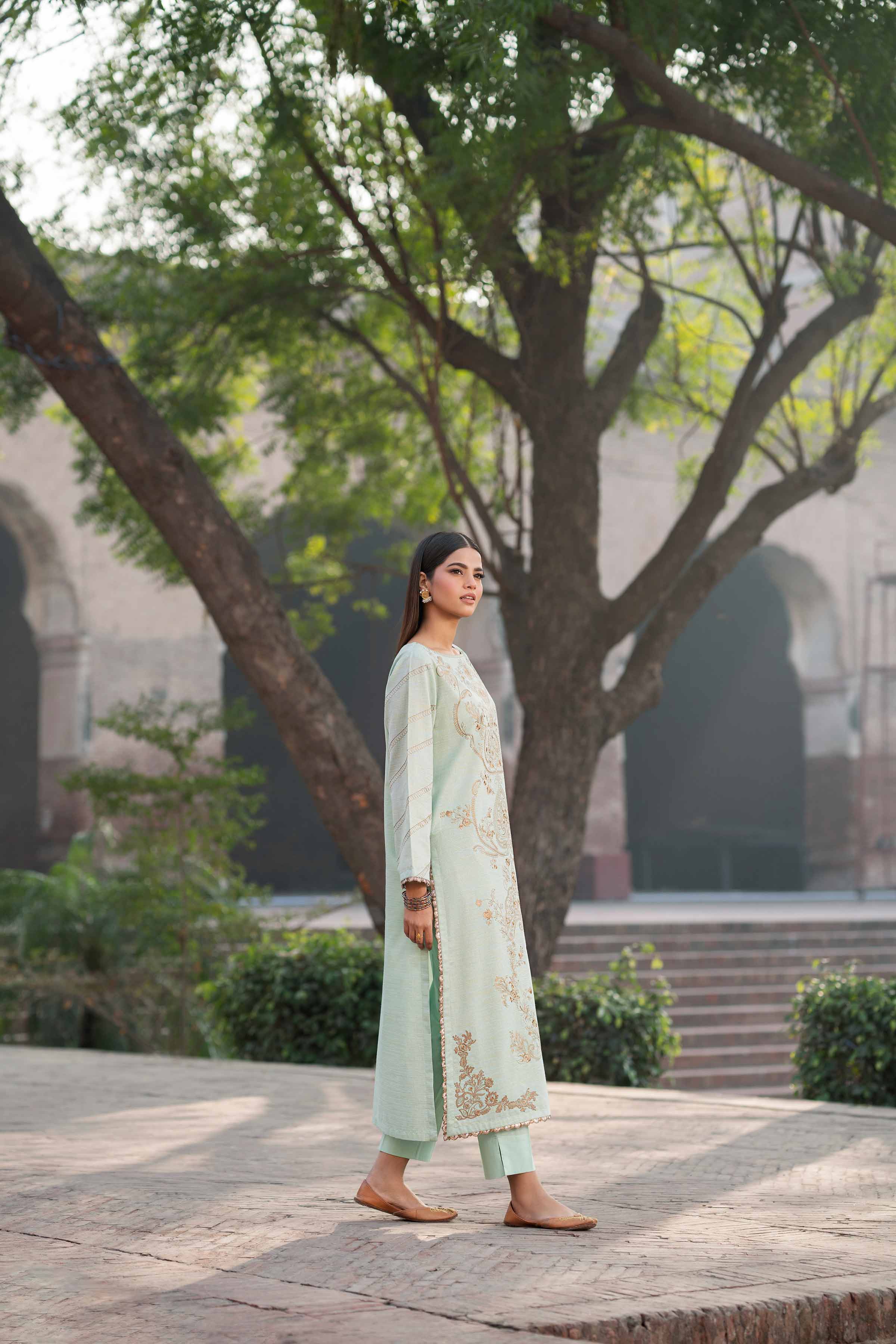 2 Piece - Embroidered Suit - PFE25-23