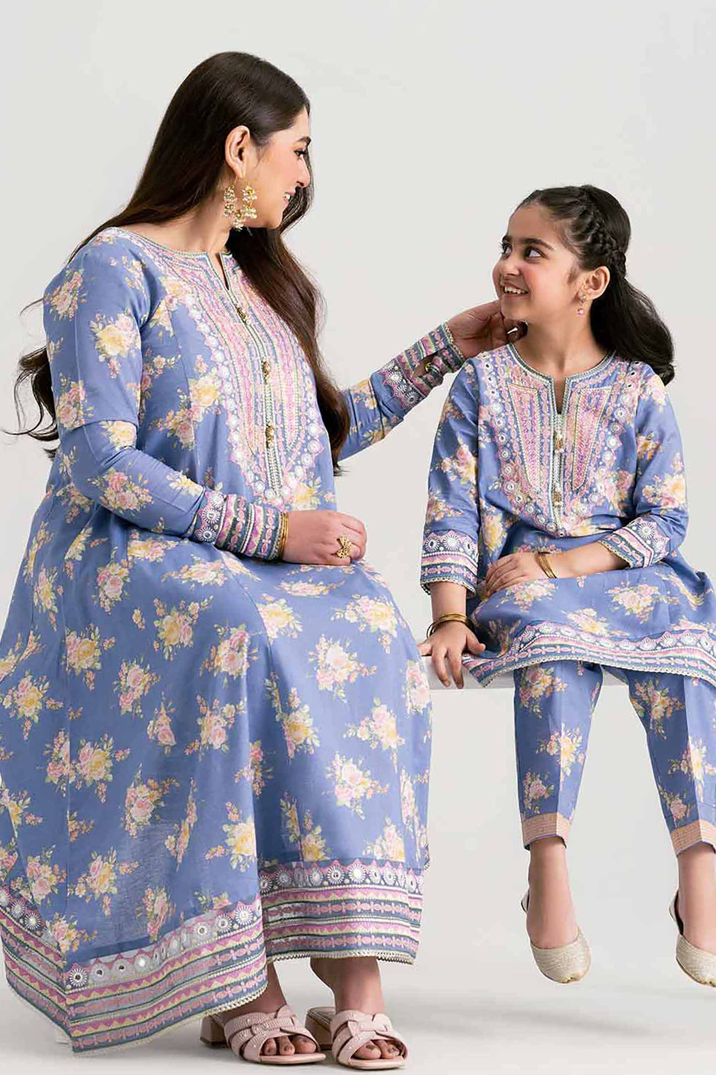 2 Piece - Printed Embroidered Suit - PMD25-20 M for Women - Pret Collection | Nishat | Shop Online