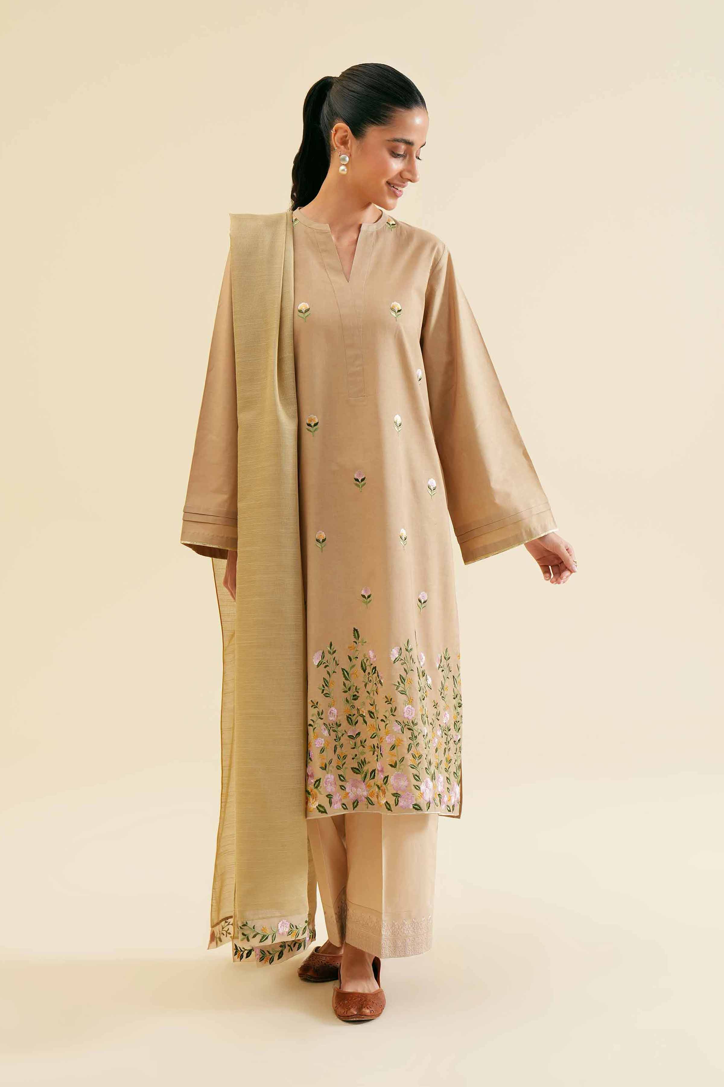 2-Piece - Embroidered Suit - PS24-123