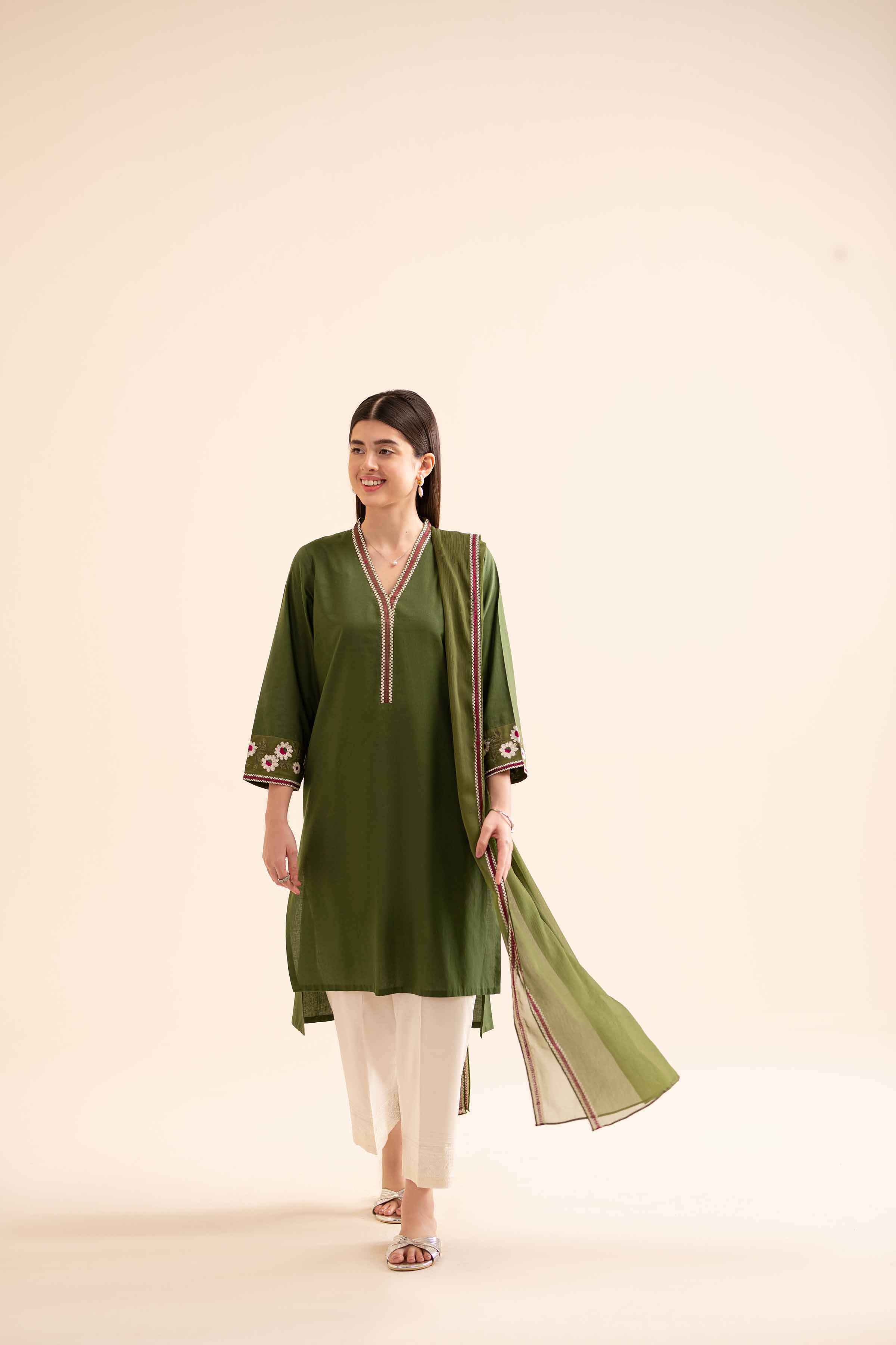 2-Piece - Embroidered Suit - PS24-129