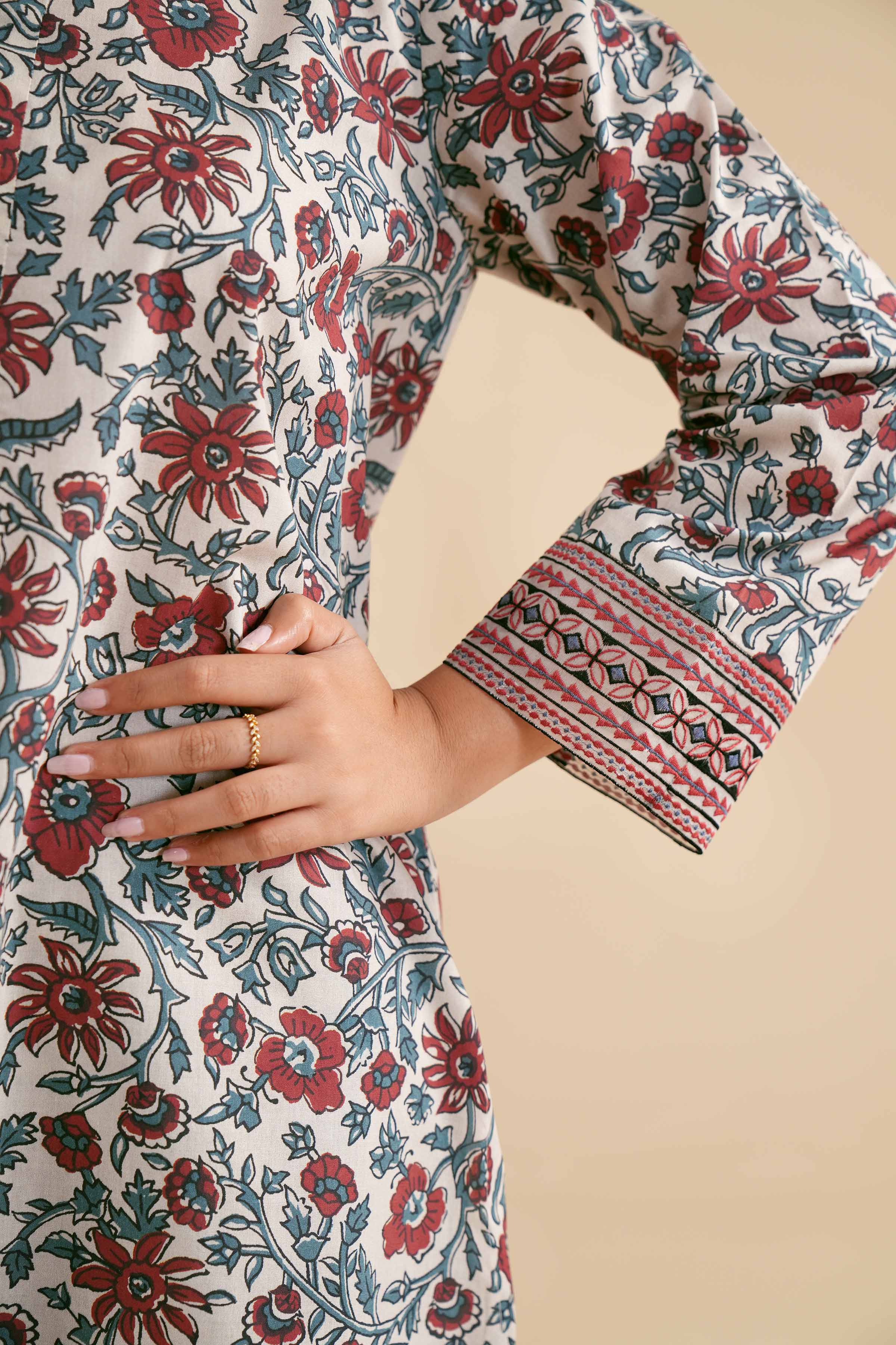 2-Piece - Printed Embroidered Suit - PS24-288