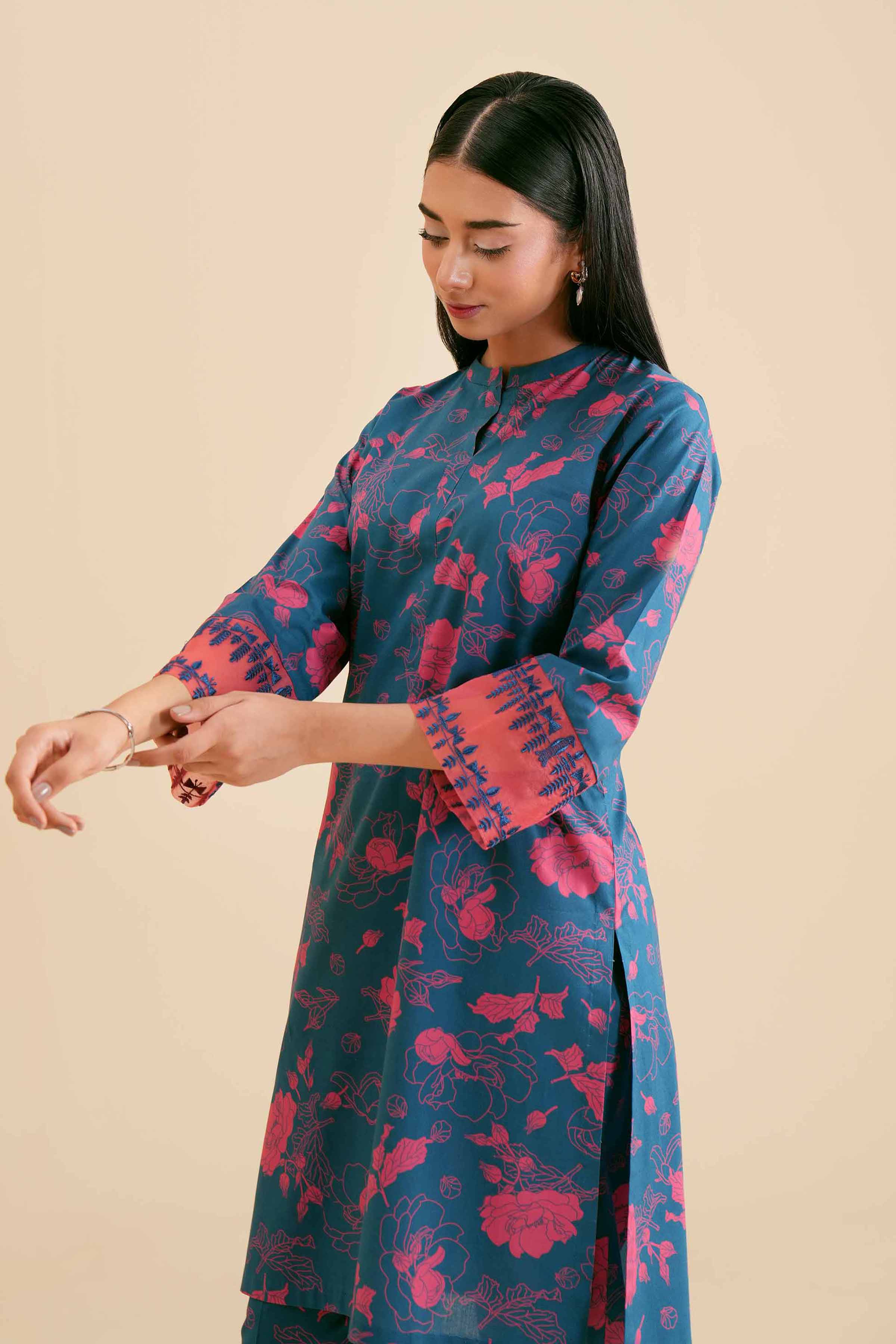 2-Piece - Printed Embroidered Suit - PS24-294