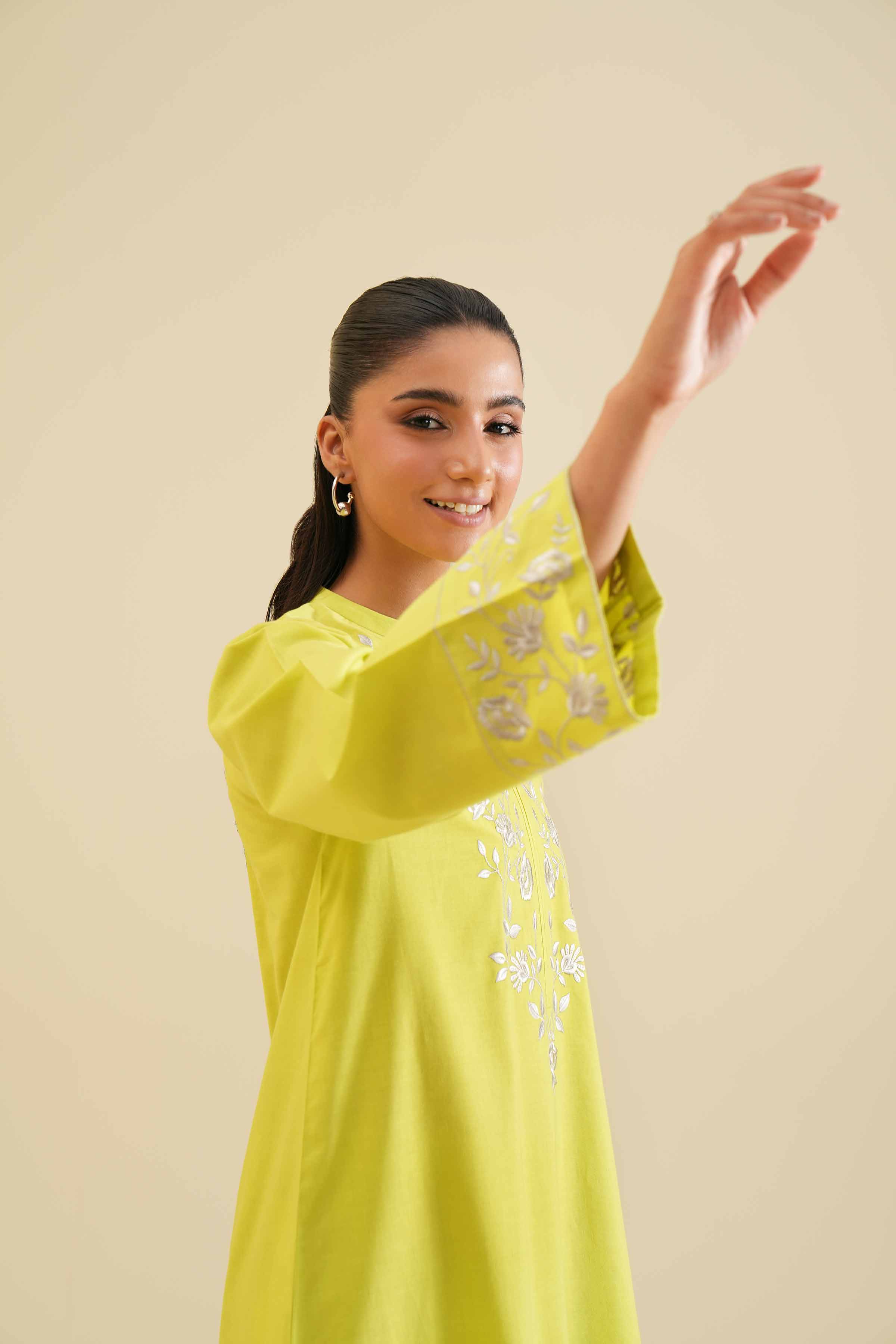 2 Piece - Embroidered Suit - PS24-91
