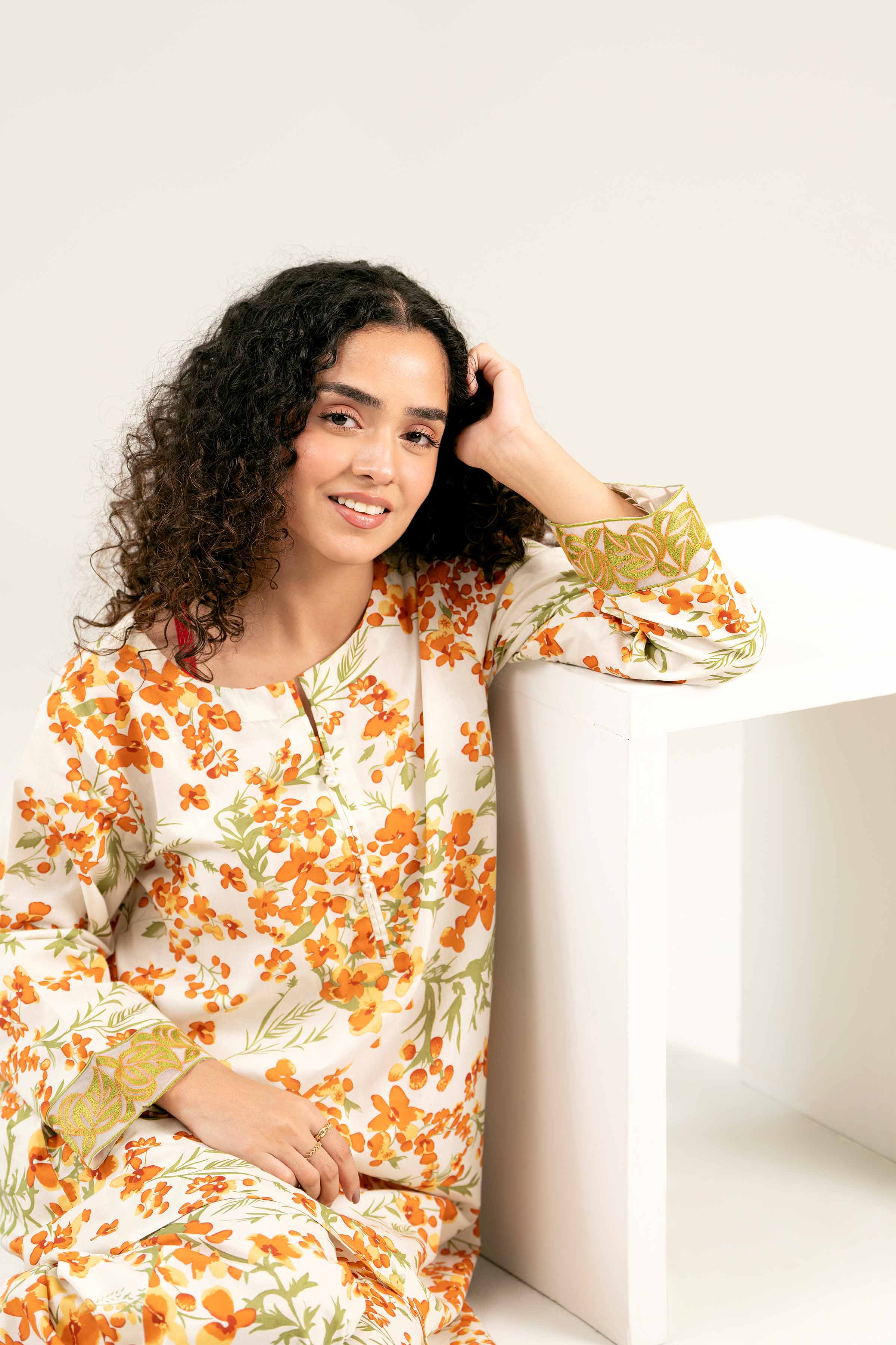 2 Piece - Printed Embroidered Suit - PS25-13